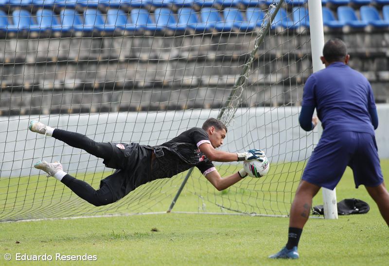 Santa Clara regressa aos treinos com 25 jogadores incluindo os três reforços – Imagem 8