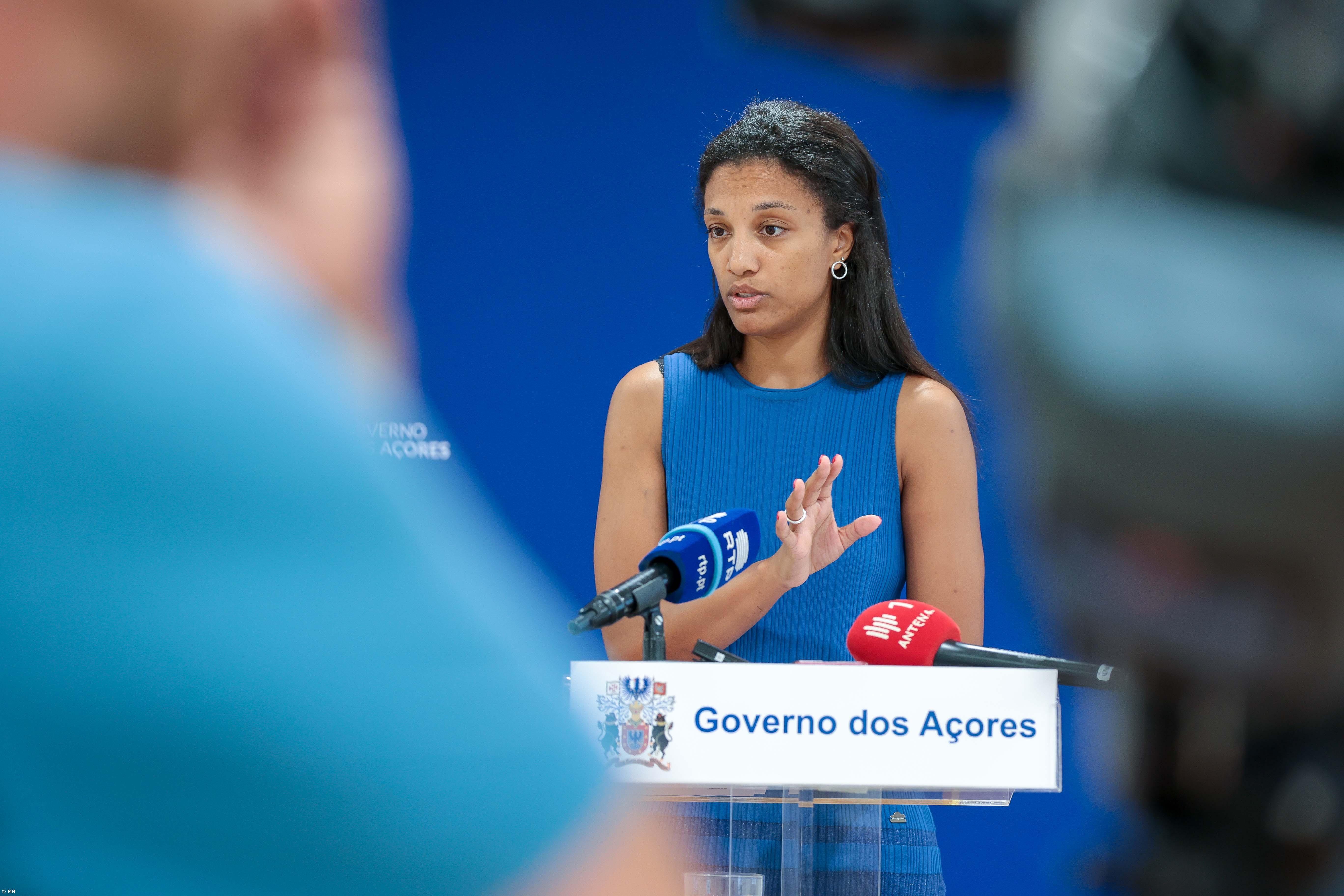 Governo Regional entregou cinco viaturas elétricas ao setor social – Imagem 1