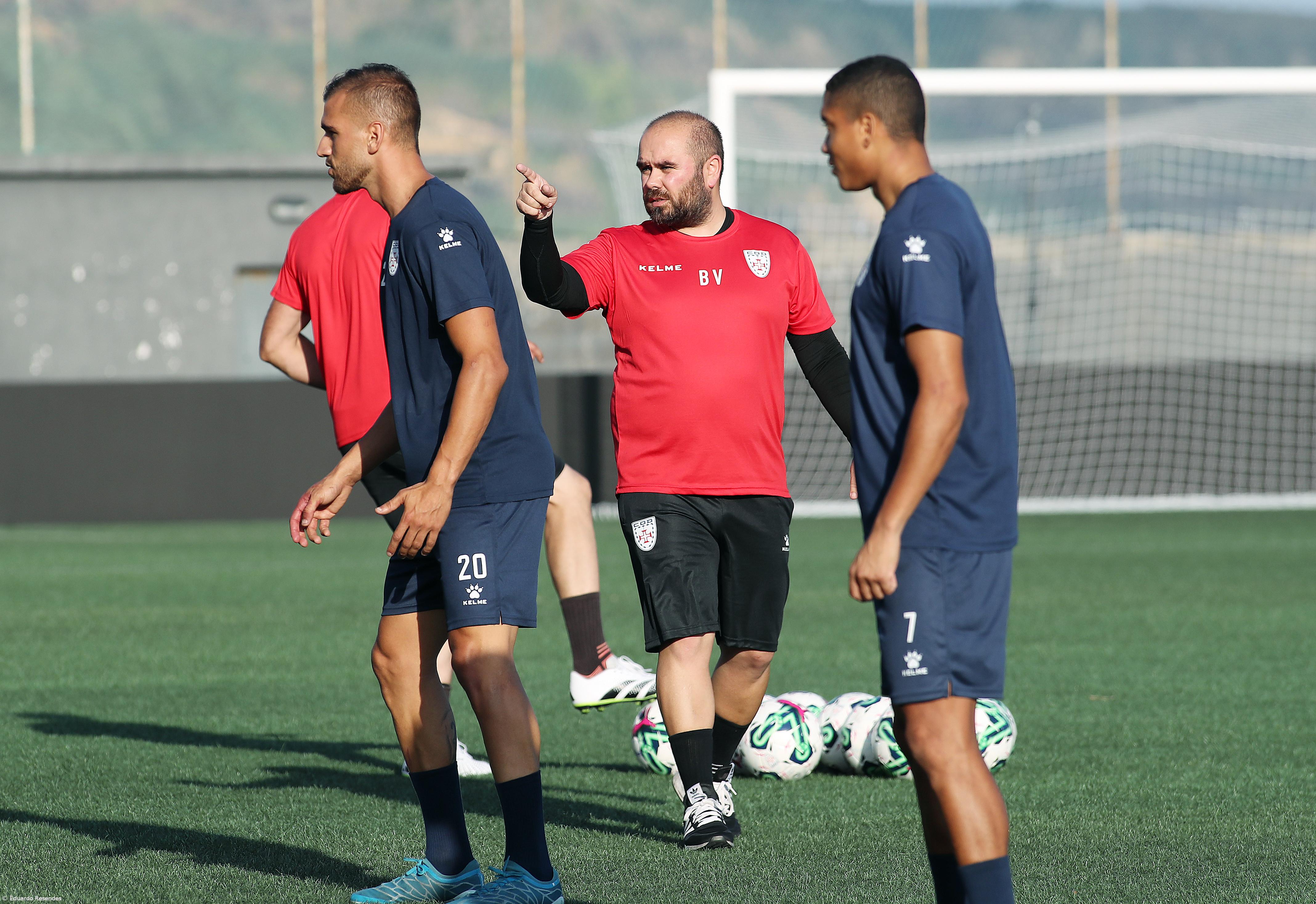 “Furacão Serpa” “varreu” o Operário na Lagoa – Imagem 1