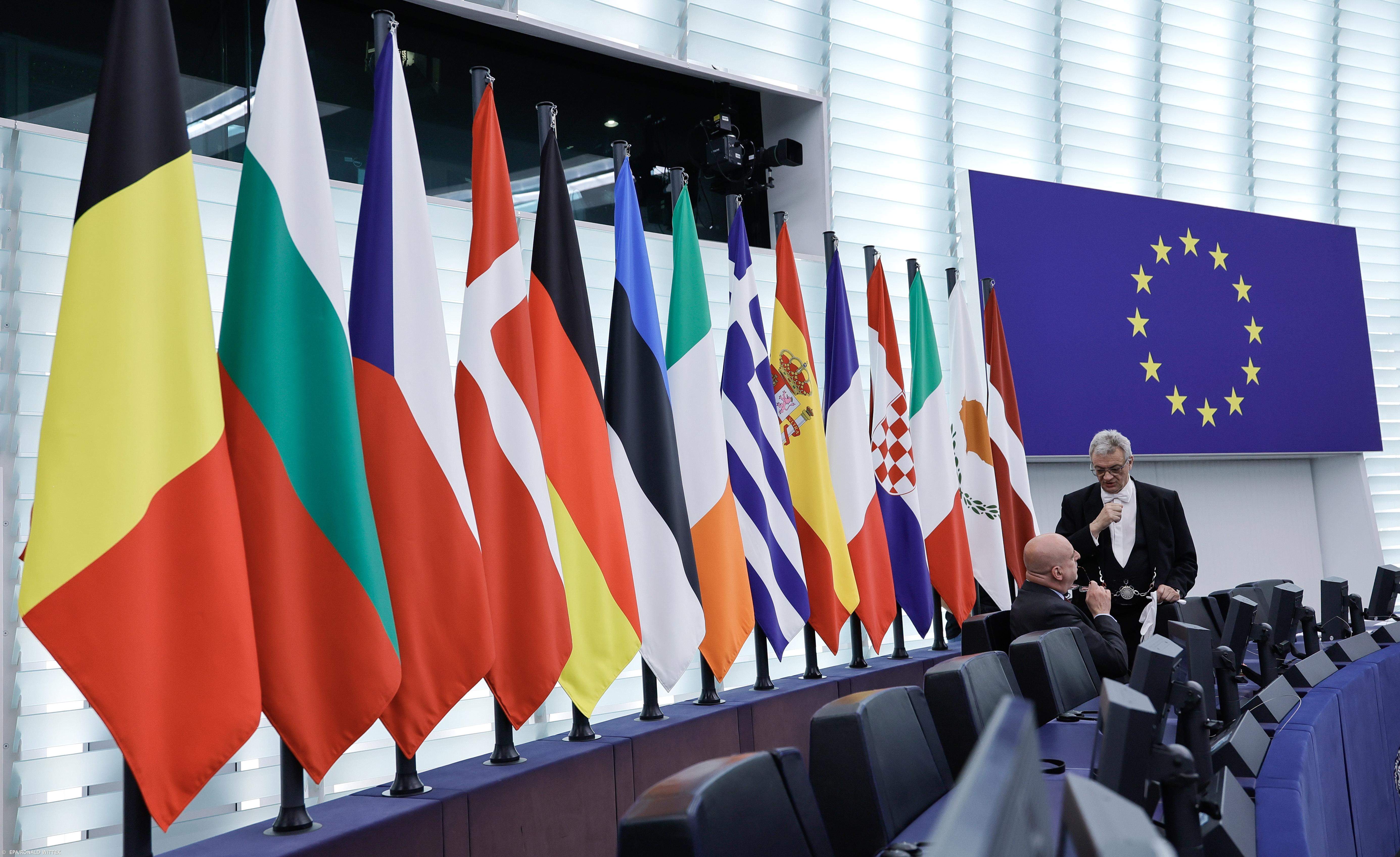 BE, PCP e Chega votam contra reeleição de Von der Leyen, PS ainda indeciso  – Imagem 1