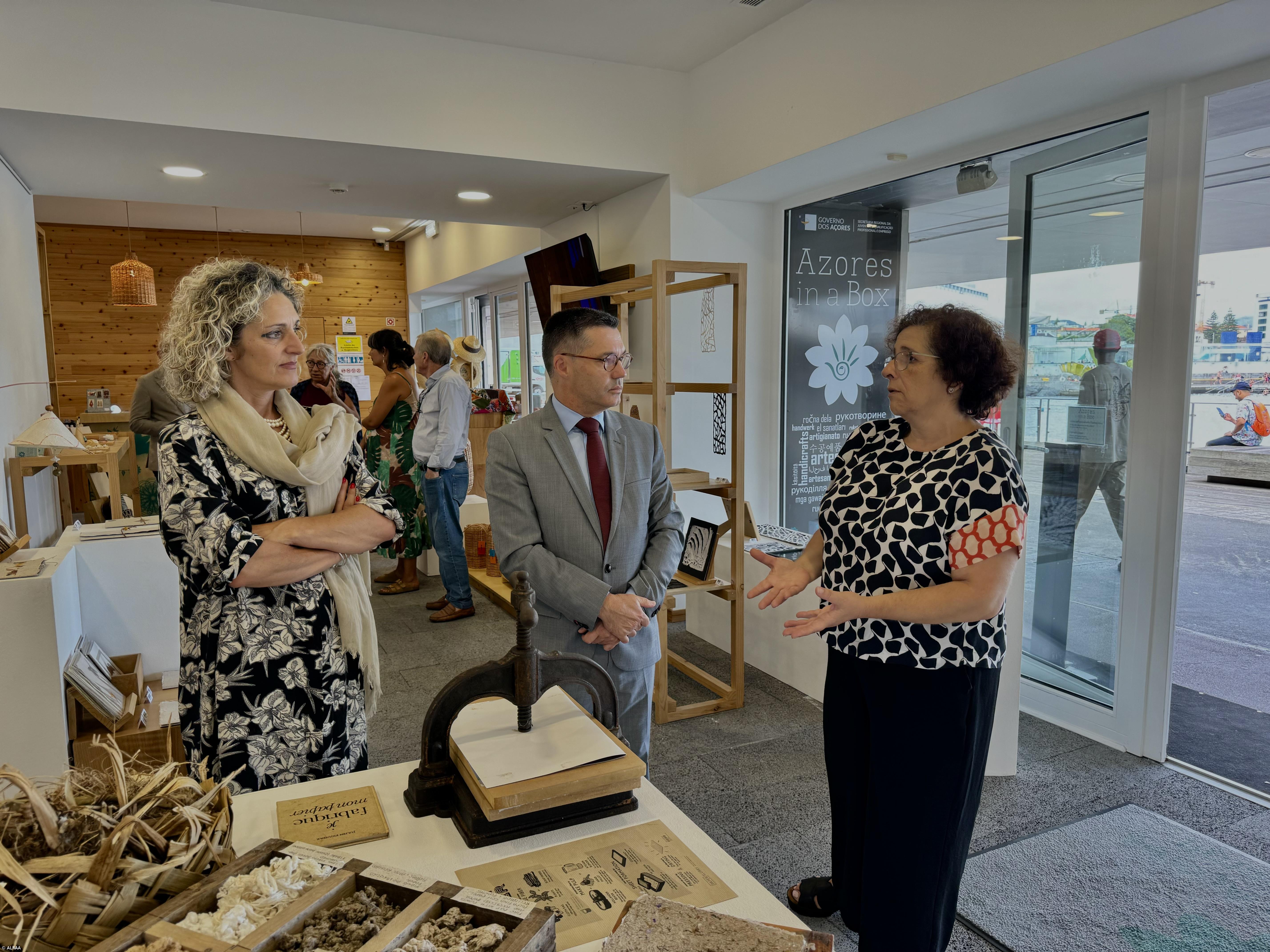 Luís Garcia enaltece papel do 'Azores in a Box' na promoção do artesanato açoriano  – Imagem 1