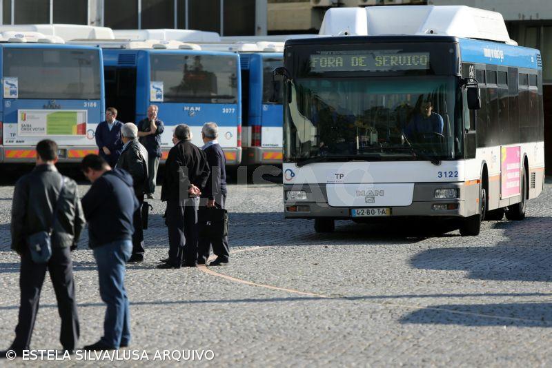 Sindicato fala em adesão de 75% à greve da STCP – Imagem 1