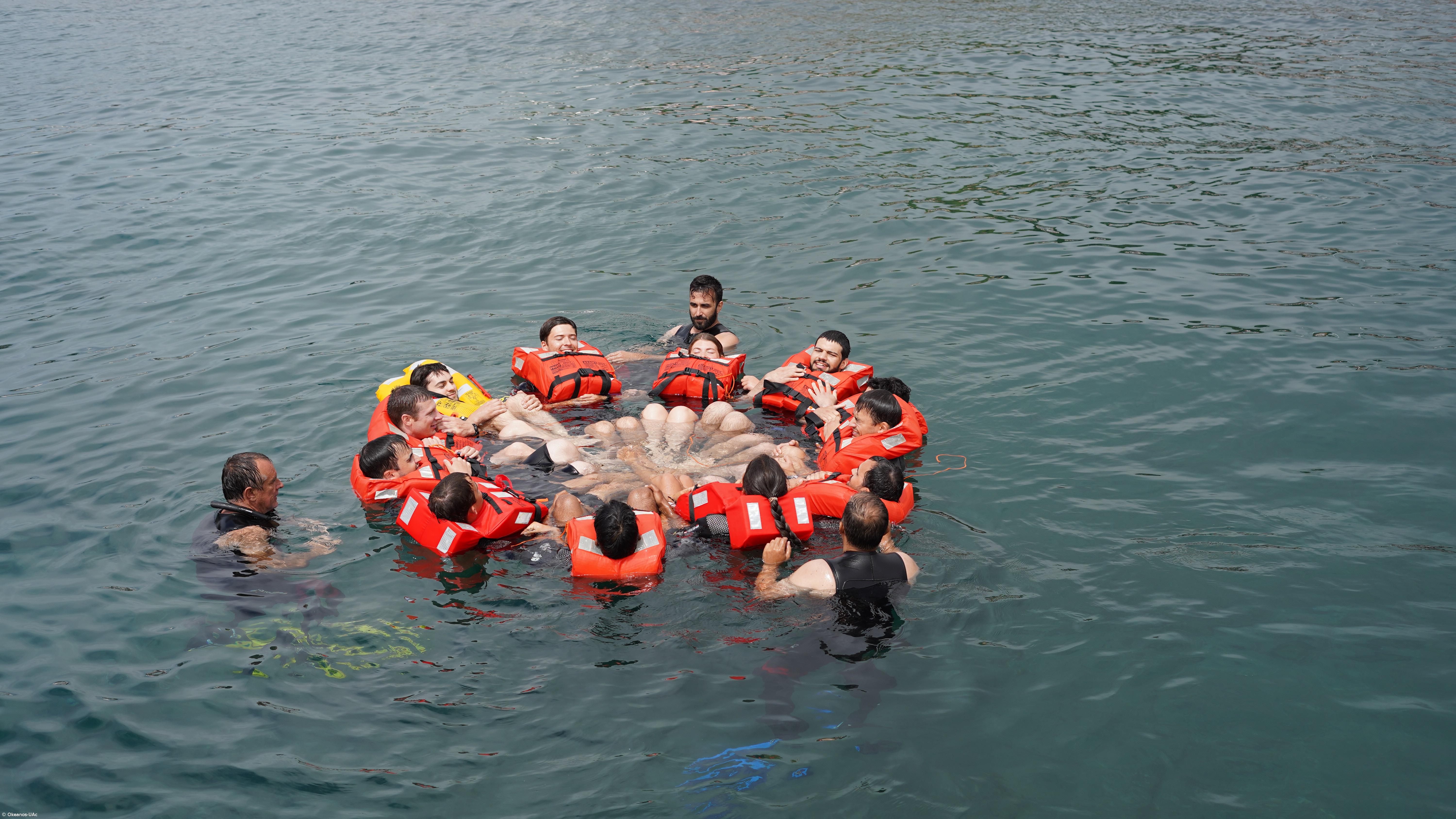 Alunos de várias nacionalidades participam na Escola de Verão de Robótica Marinha  – Imagem 2