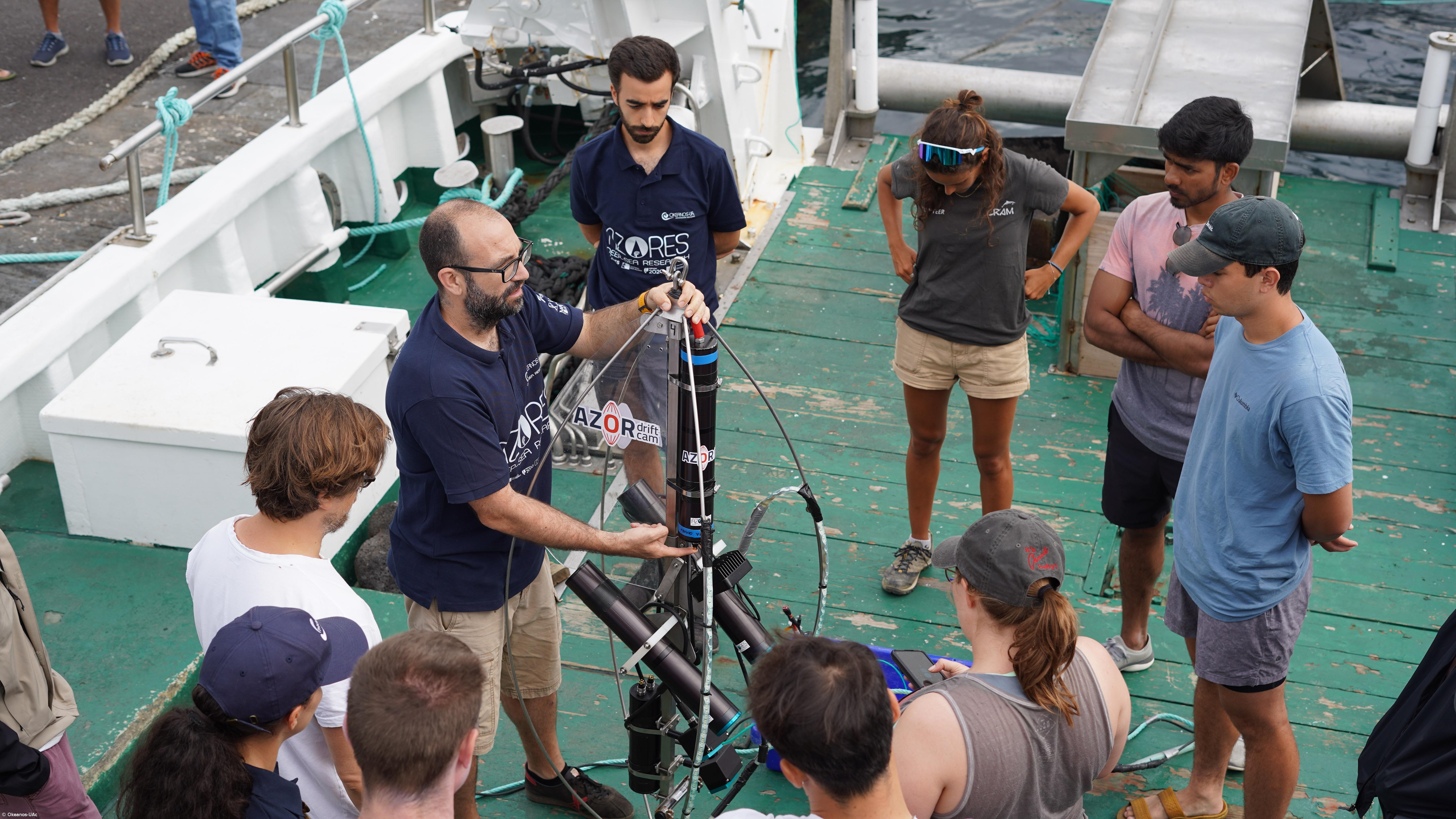 Alunos de várias nacionalidades participam na Escola de Verão de Robótica Marinha  – Imagem 3