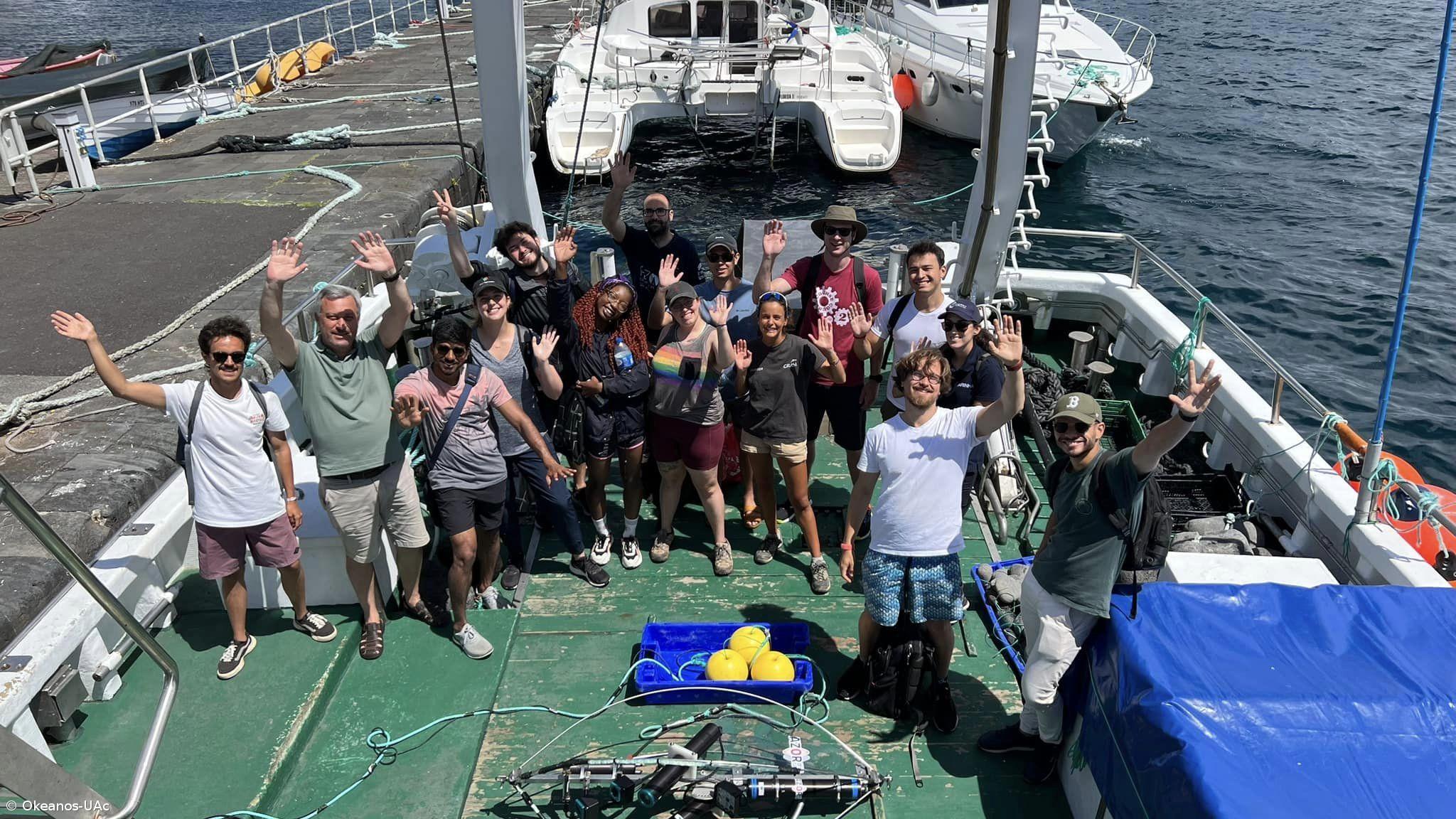 Alunos de várias nacionalidades participam na Escola de Verão de Robótica Marinha  – Imagem 4