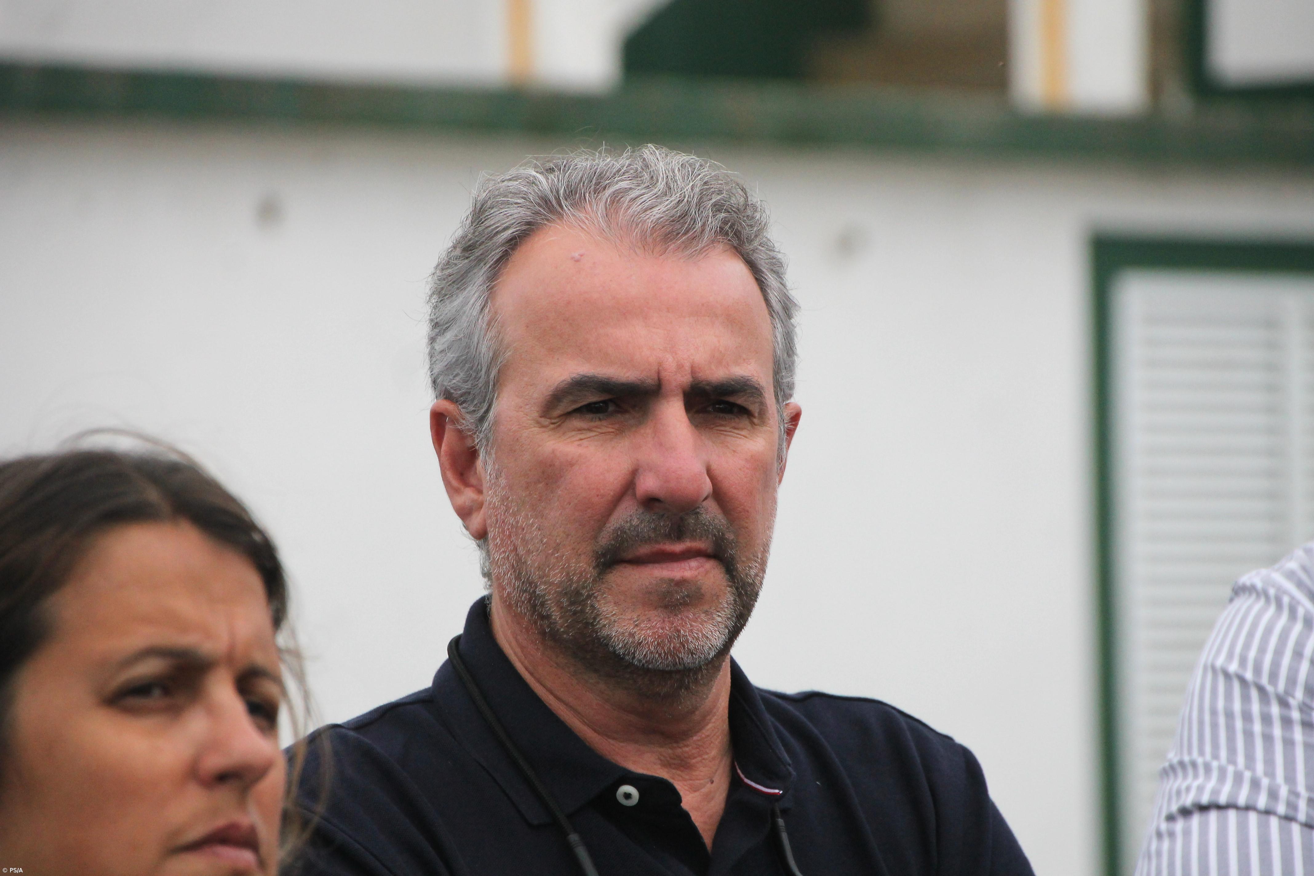 PS/Açores questiona Governo Regional sobre manutenção de gruas e pórticos dos portos de pesca – Imagem 1