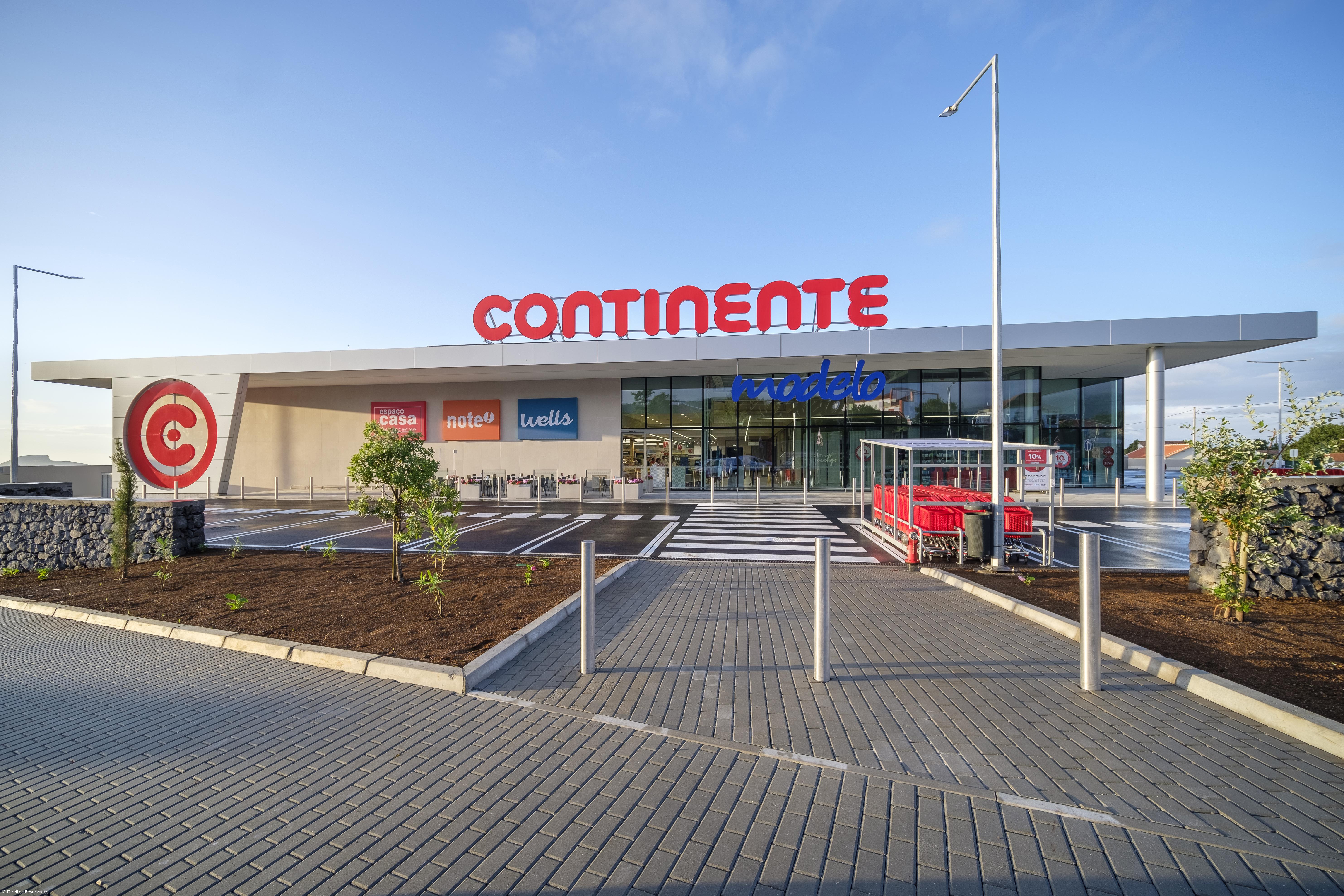 Inaugurada galeria comercial em São Carlos, Angra do Heroísmo – Imagem 1