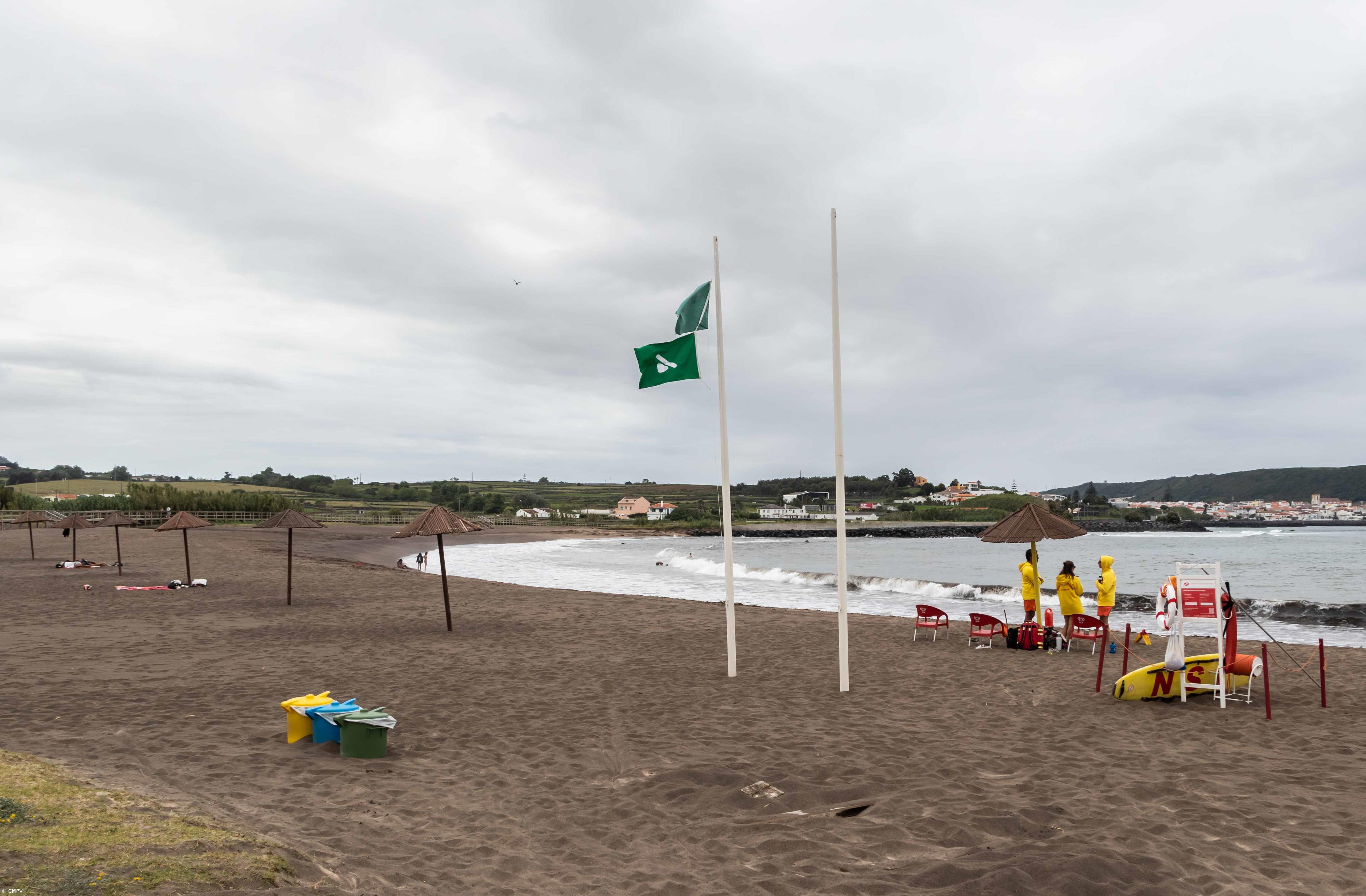 Praia da Vitória implementa 'ColorADD' nas zonas balneares e biblioteca municipal – Imagem 1