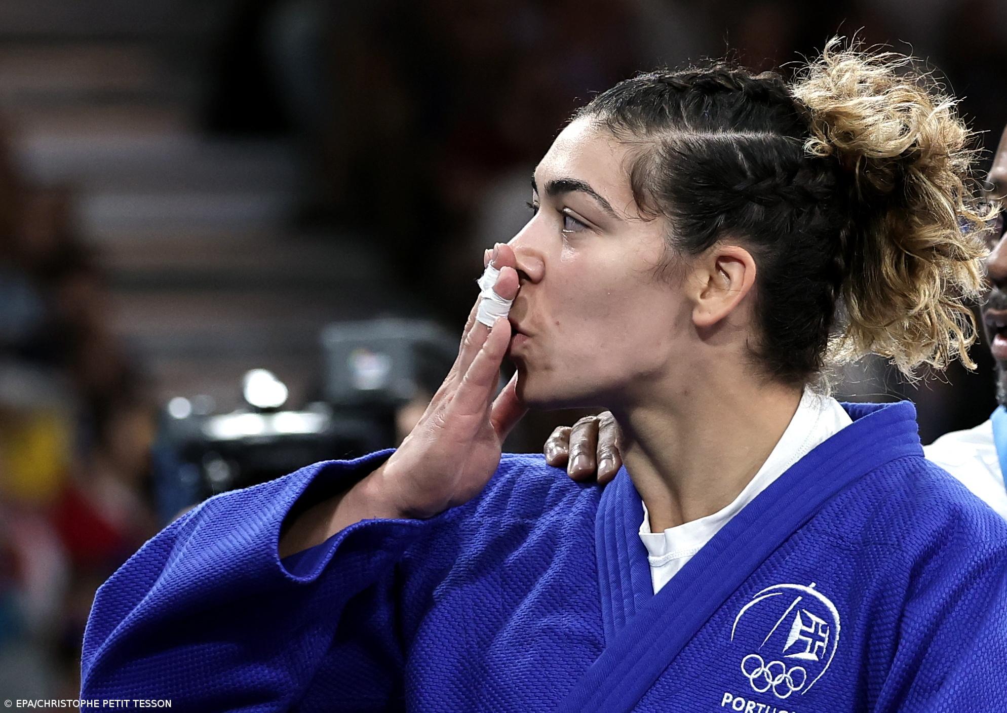 Judoca Patrícia Sampaio conquista ouro no Grand Slam de Paris  – Imagem 1