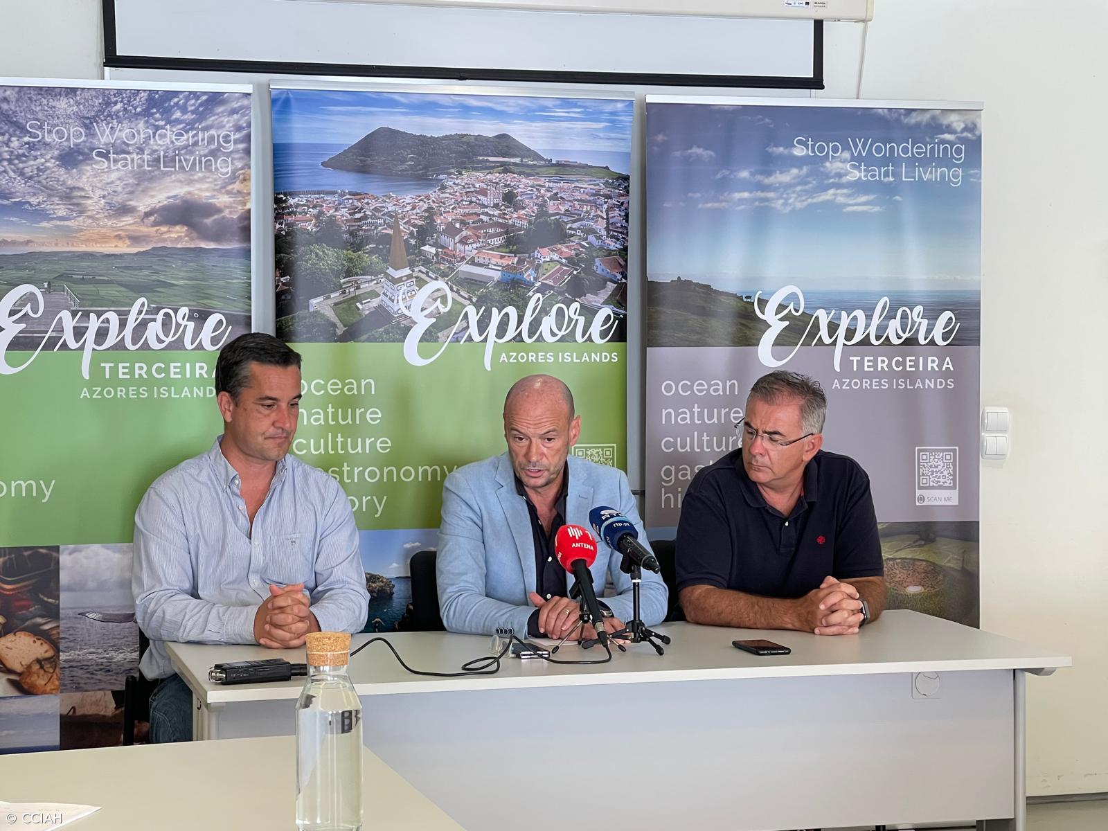 Empresários da Terceira pedem comissão de inquérito às rotas da Azores Airlines – Imagem 1