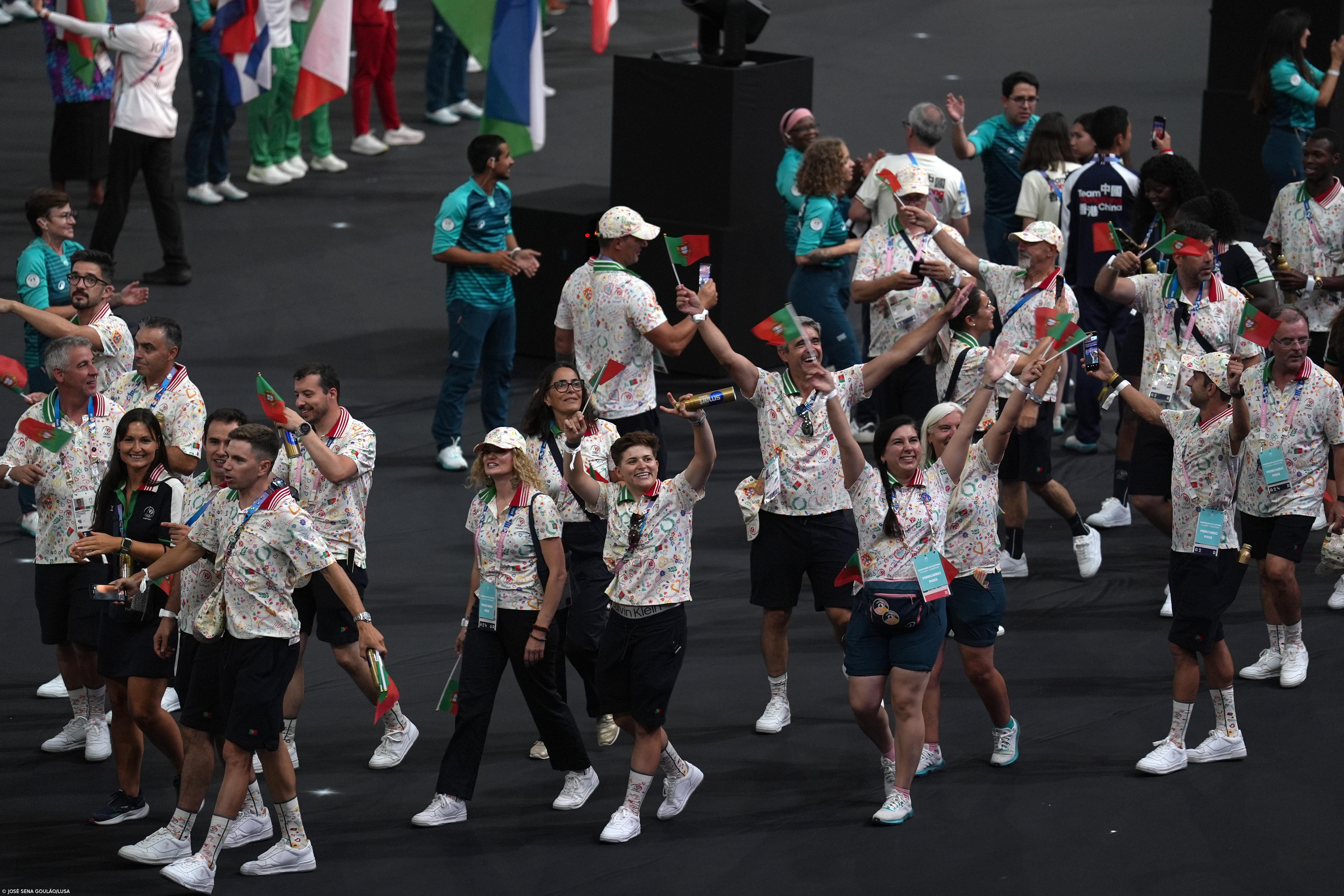 A Paris da história e dos monumentos passa a vez à Los Angeles das estrelas – Imagem 2