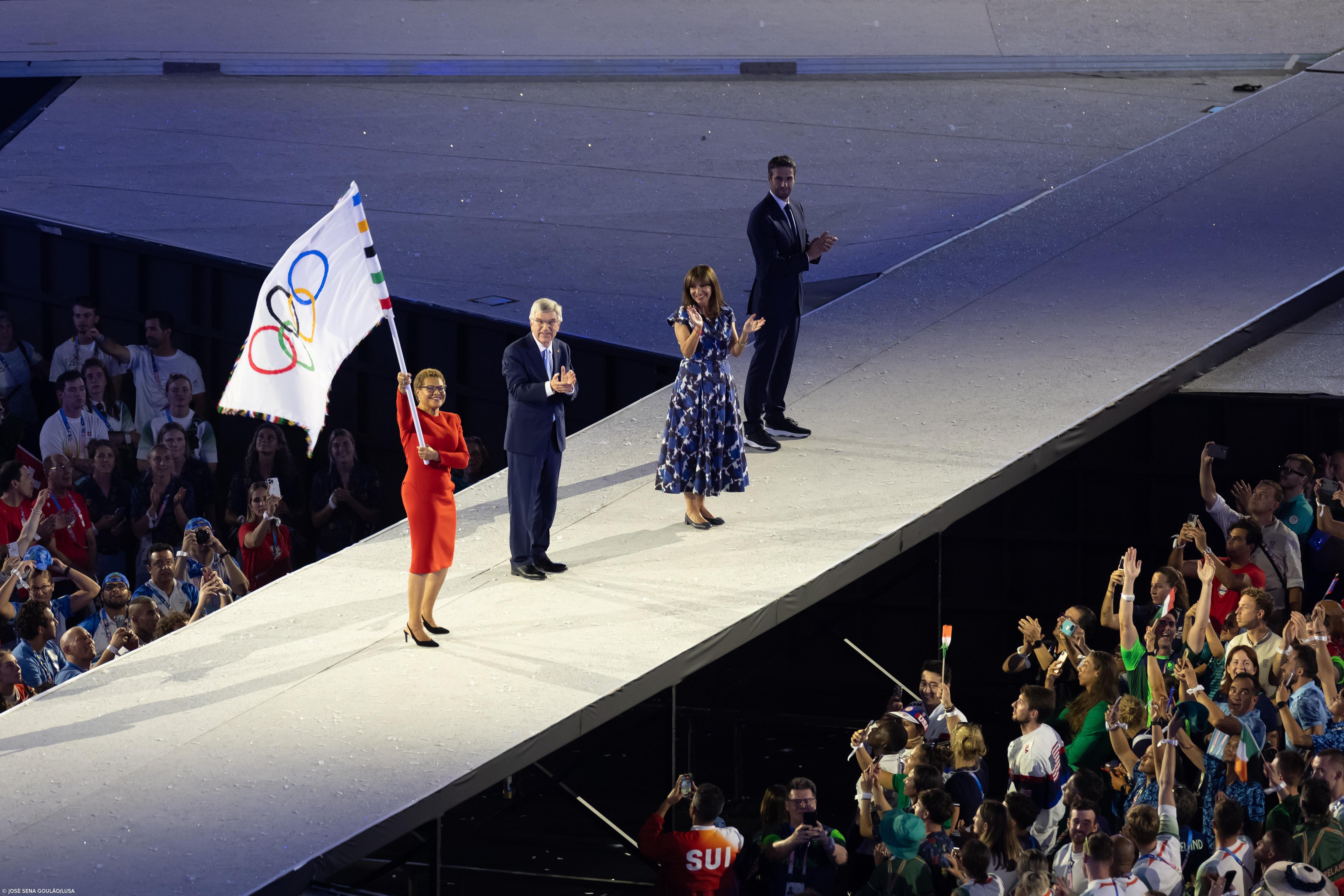 A Paris da história e dos monumentos passa a vez à Los Angeles das estrelas – Imagem 3