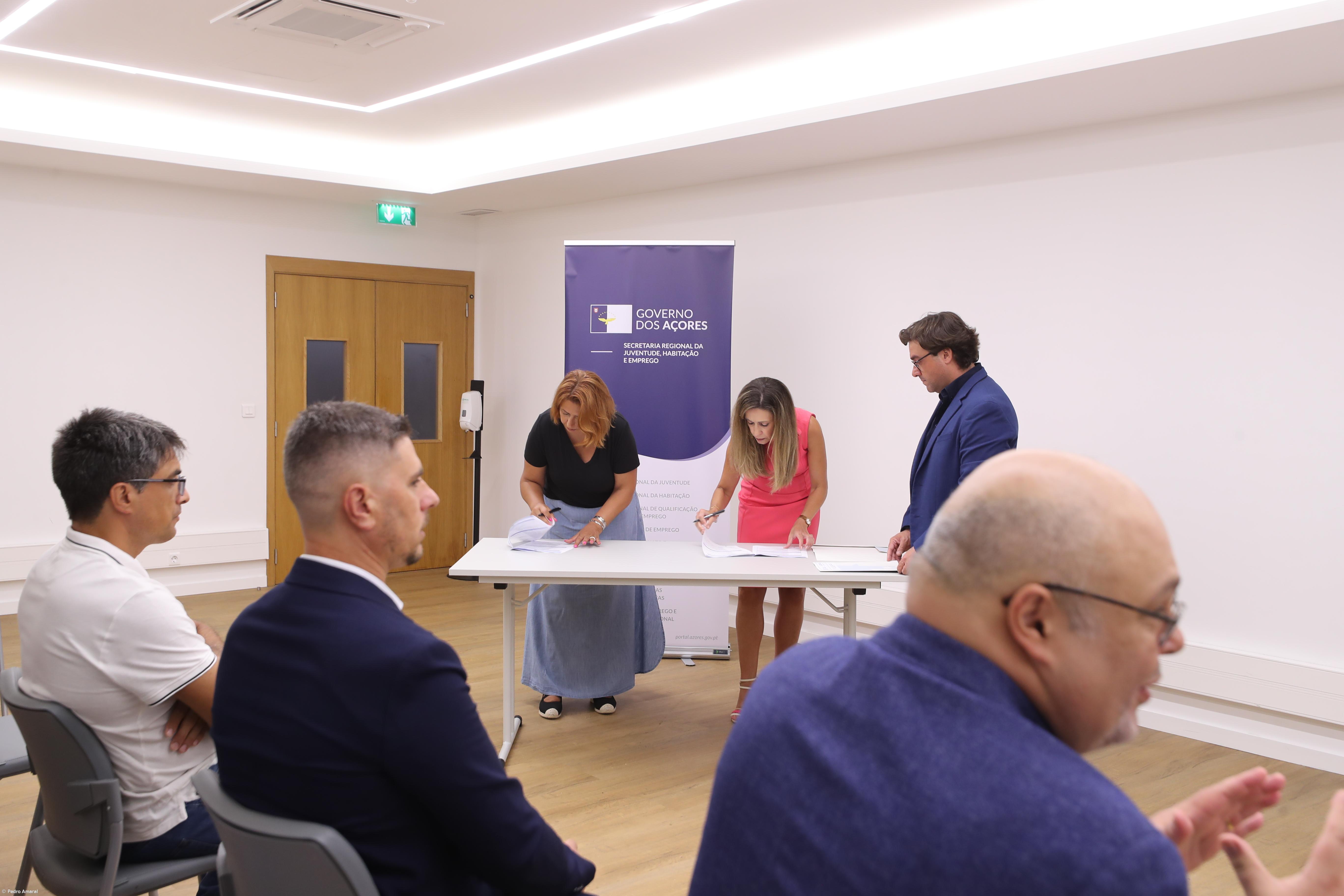 Casa do Povo de Água de Pau vai apoiar oito famílias – Imagem 1