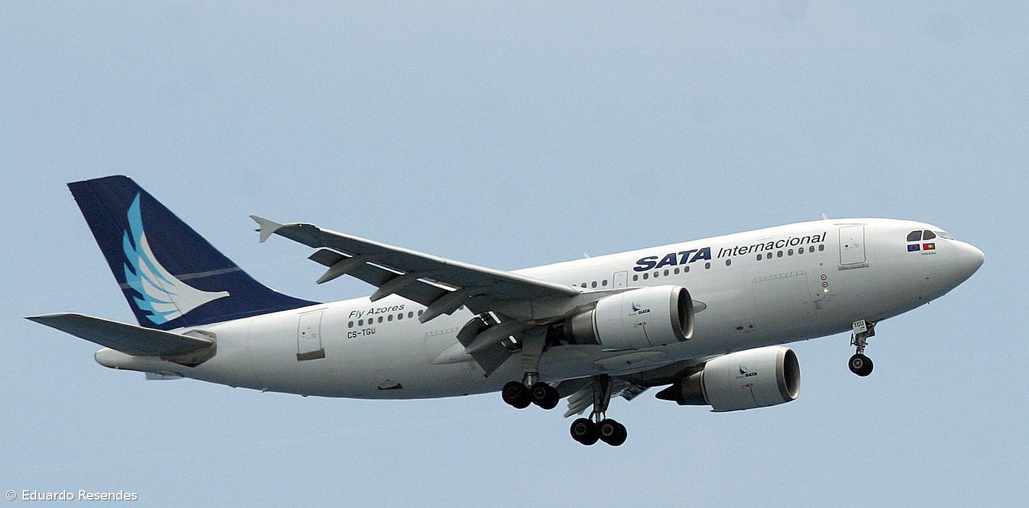 Limitações da pista da Horta obrigaram voo a  escala forçada em PDL  – Imagem 1