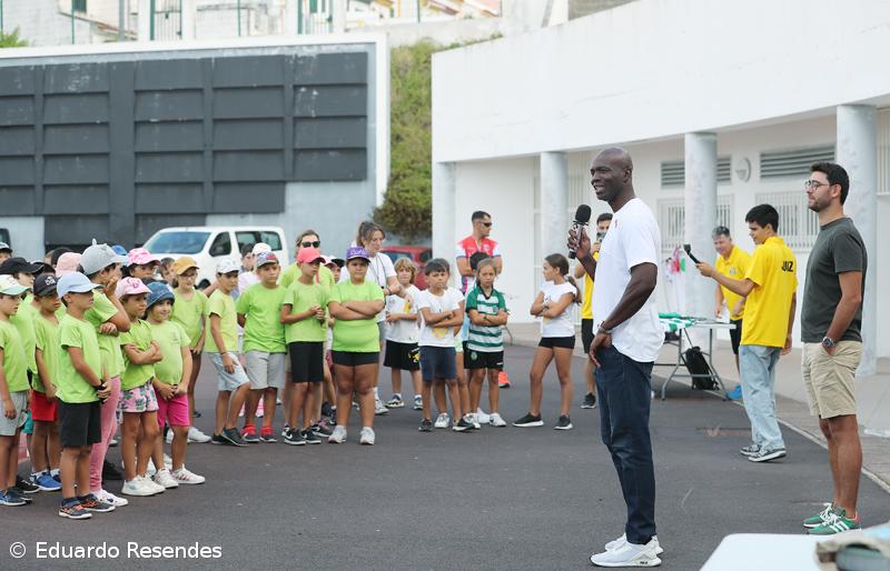 Obikwelu apela à prática do desporto (Com fotos) – Imagem 1