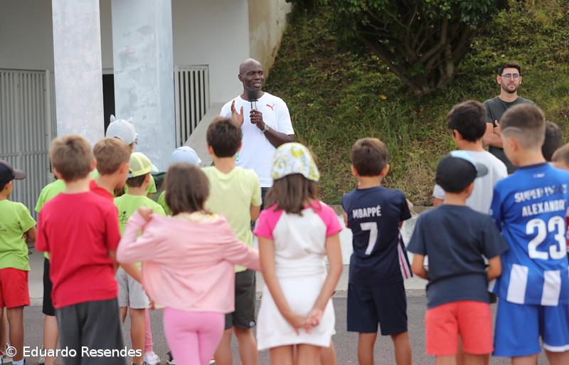 Obikwelu apela à prática do desporto (Com fotos) – Imagem 2