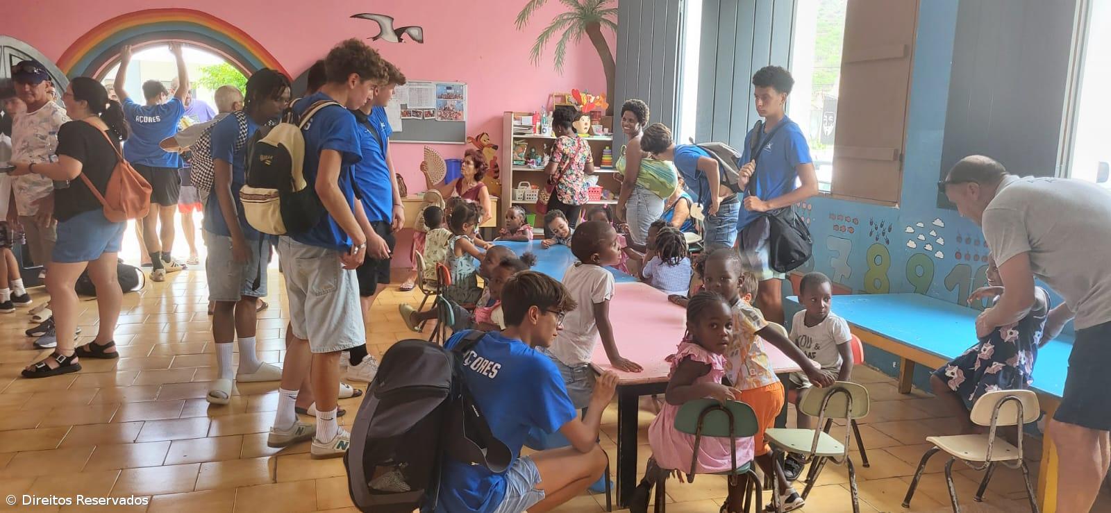 Ação solidária deixa 150 quilos de bens em Cabo Verde – Imagem 1