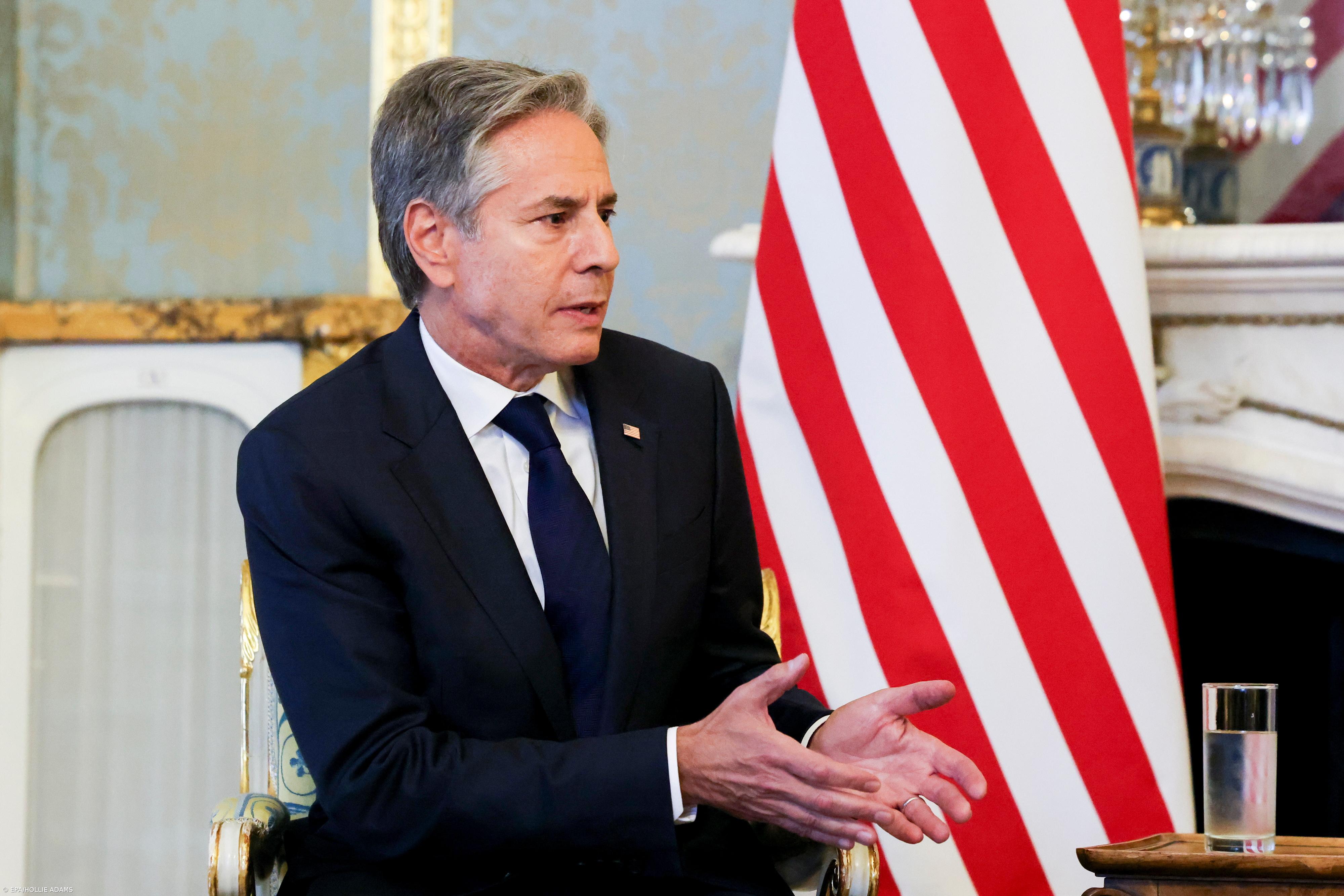 Chefes da diplomacia norte-americana e britânica em Kiev para discutir armamento – Imagem 1