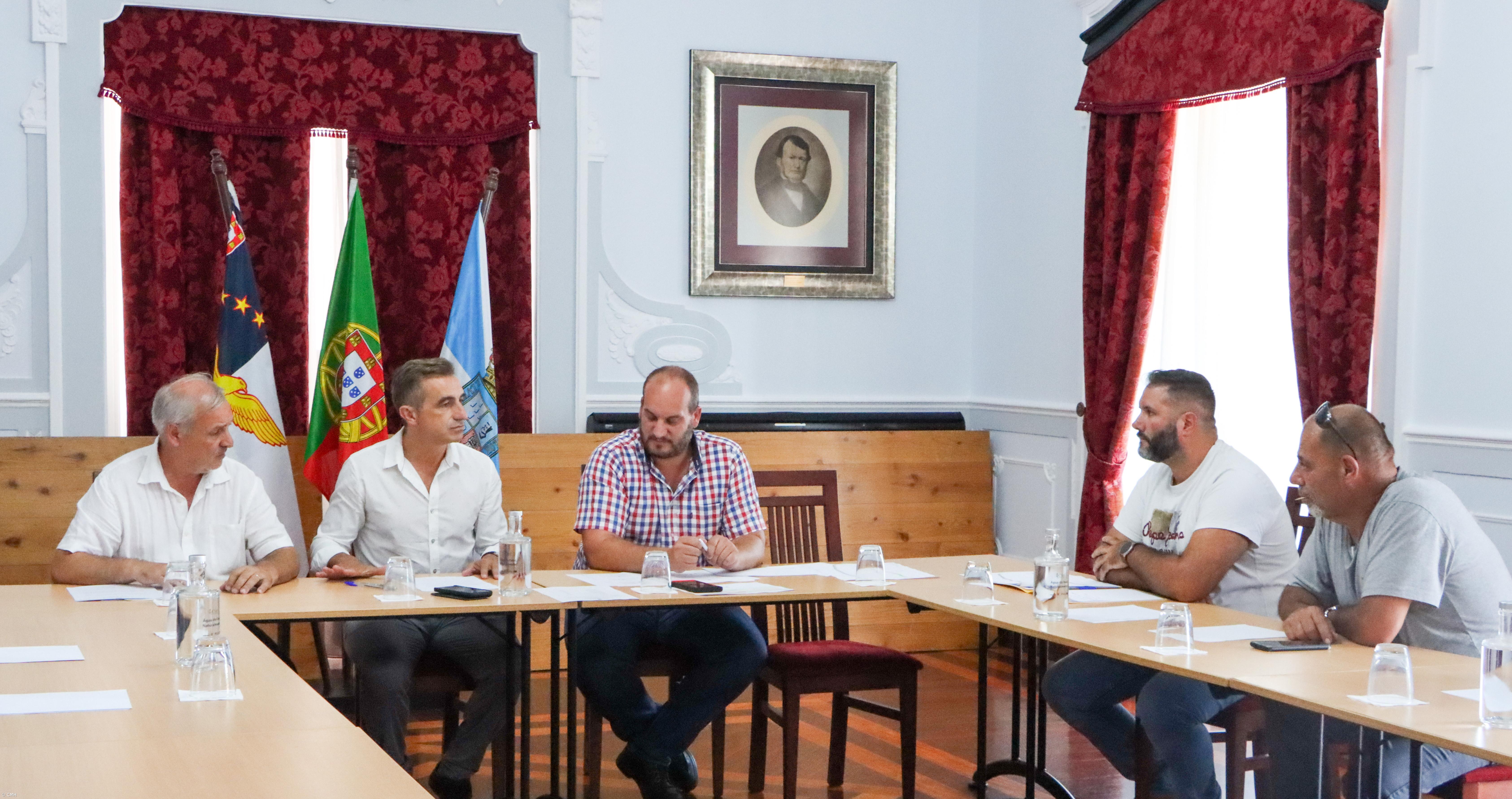 Horta consigna obra de construção de muros de suporte no Caminho Fundo – Imagem 1