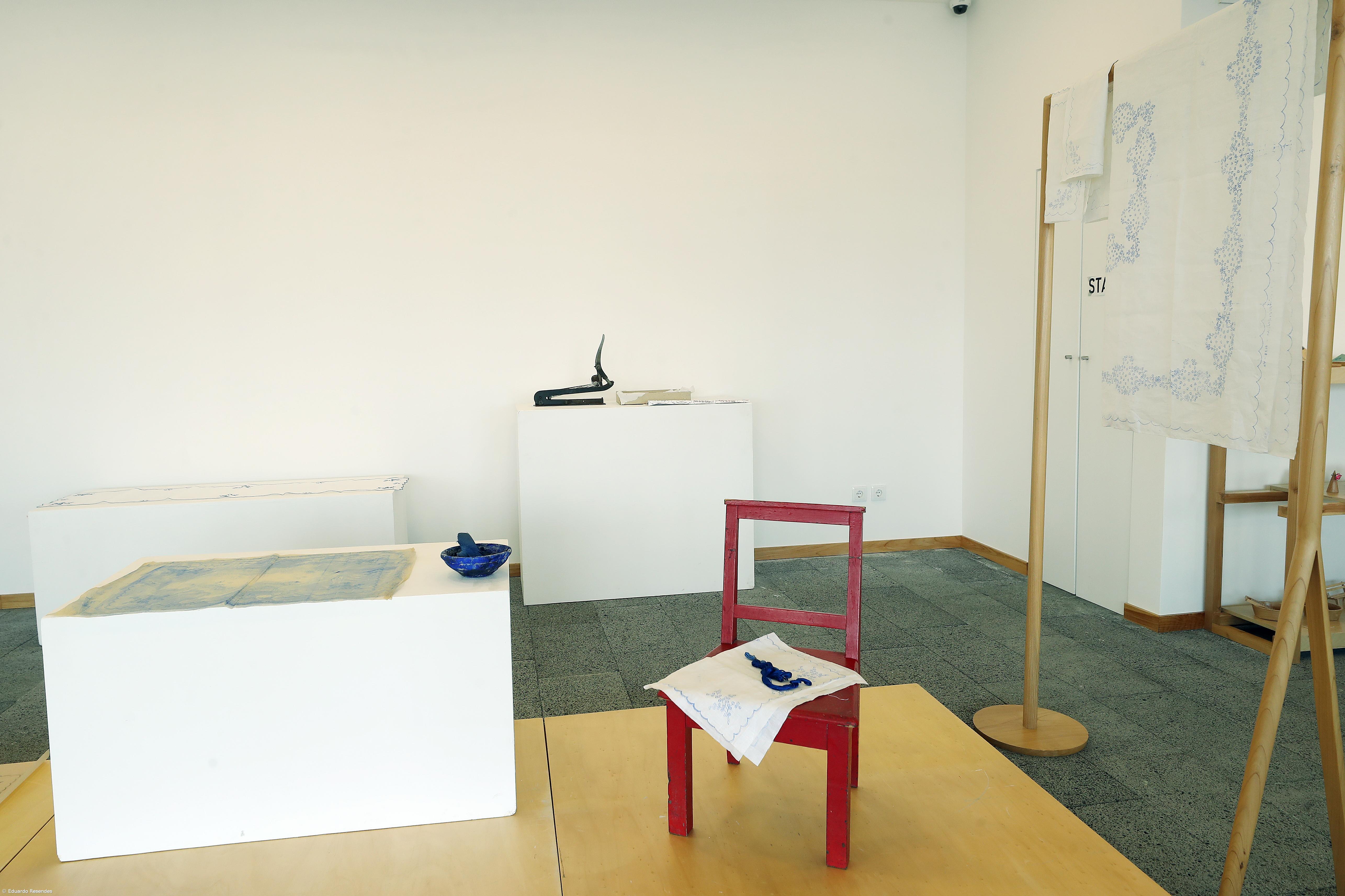 Atividade da Fábrica de Bordados Mário dos Reis Rodrigo em exposição – Imagem 4