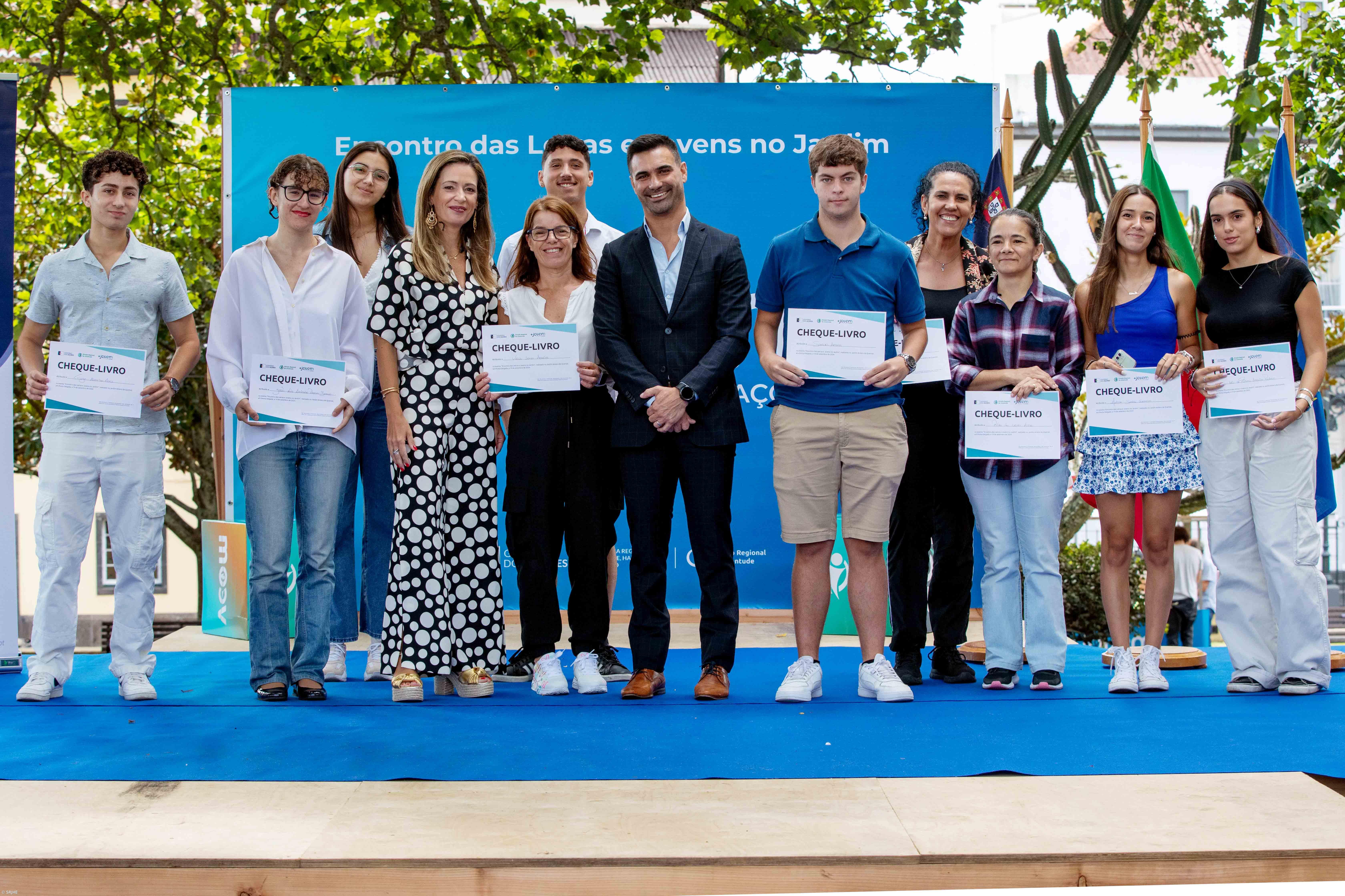 Emitidos primeiros 50 “Cheques-Livro” de 100 euros para jovens açorianos – Imagem 1