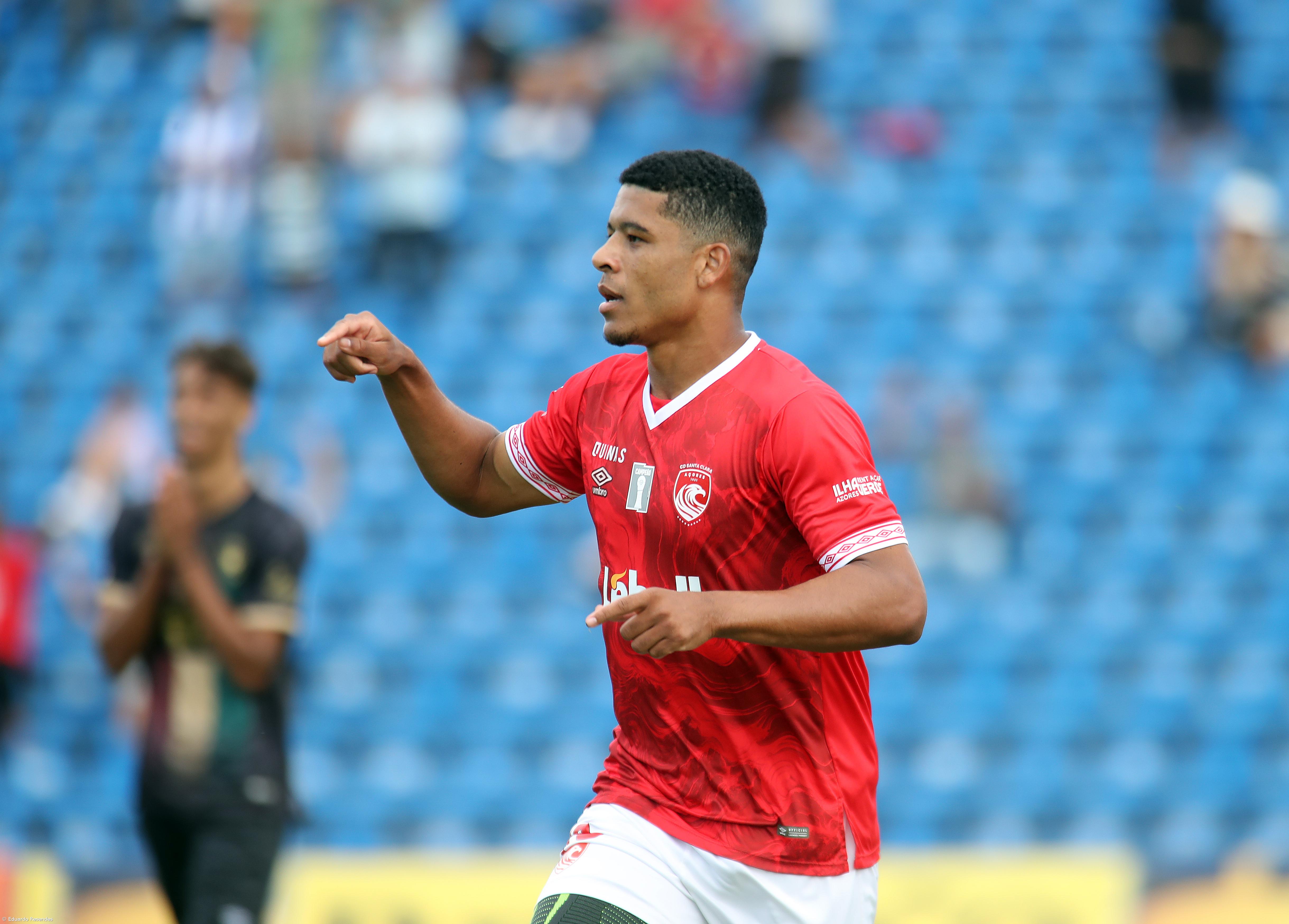 Golo de Vinícius garante triunfo do Santa Clara sobre Estrela da Amadora – Imagem 2