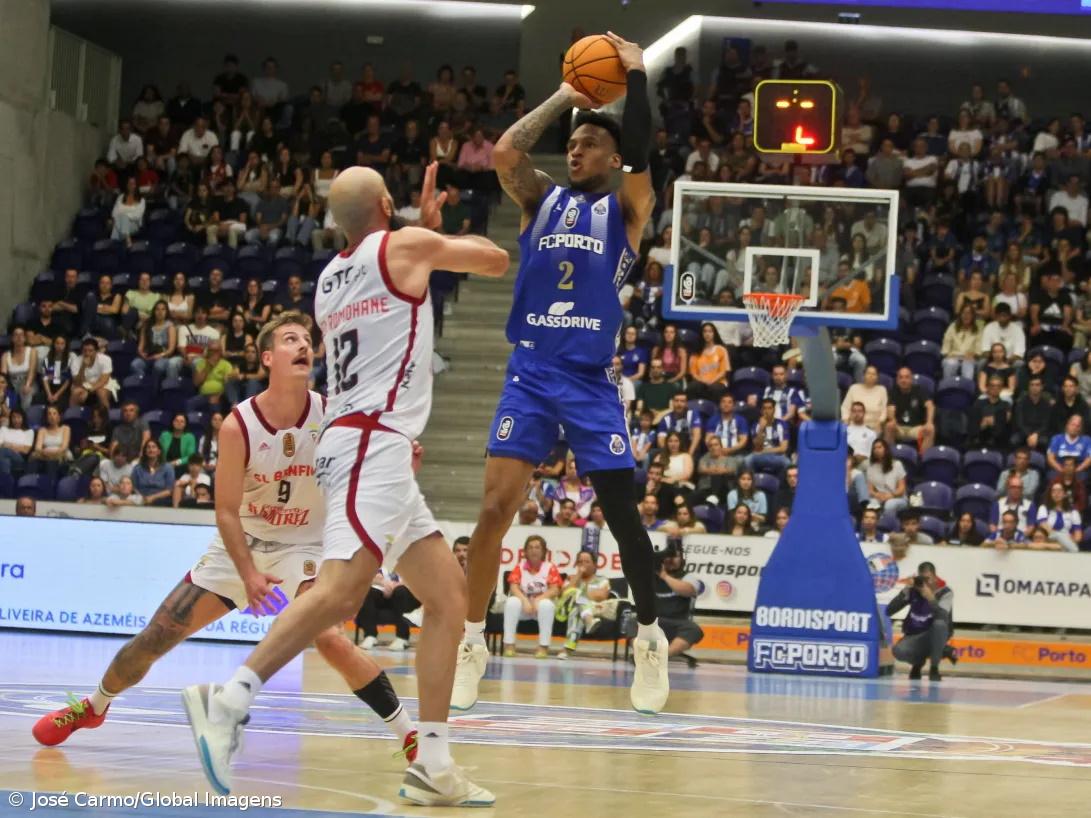 Início da Liga de basquetebol adiada pela federação – Imagem 1