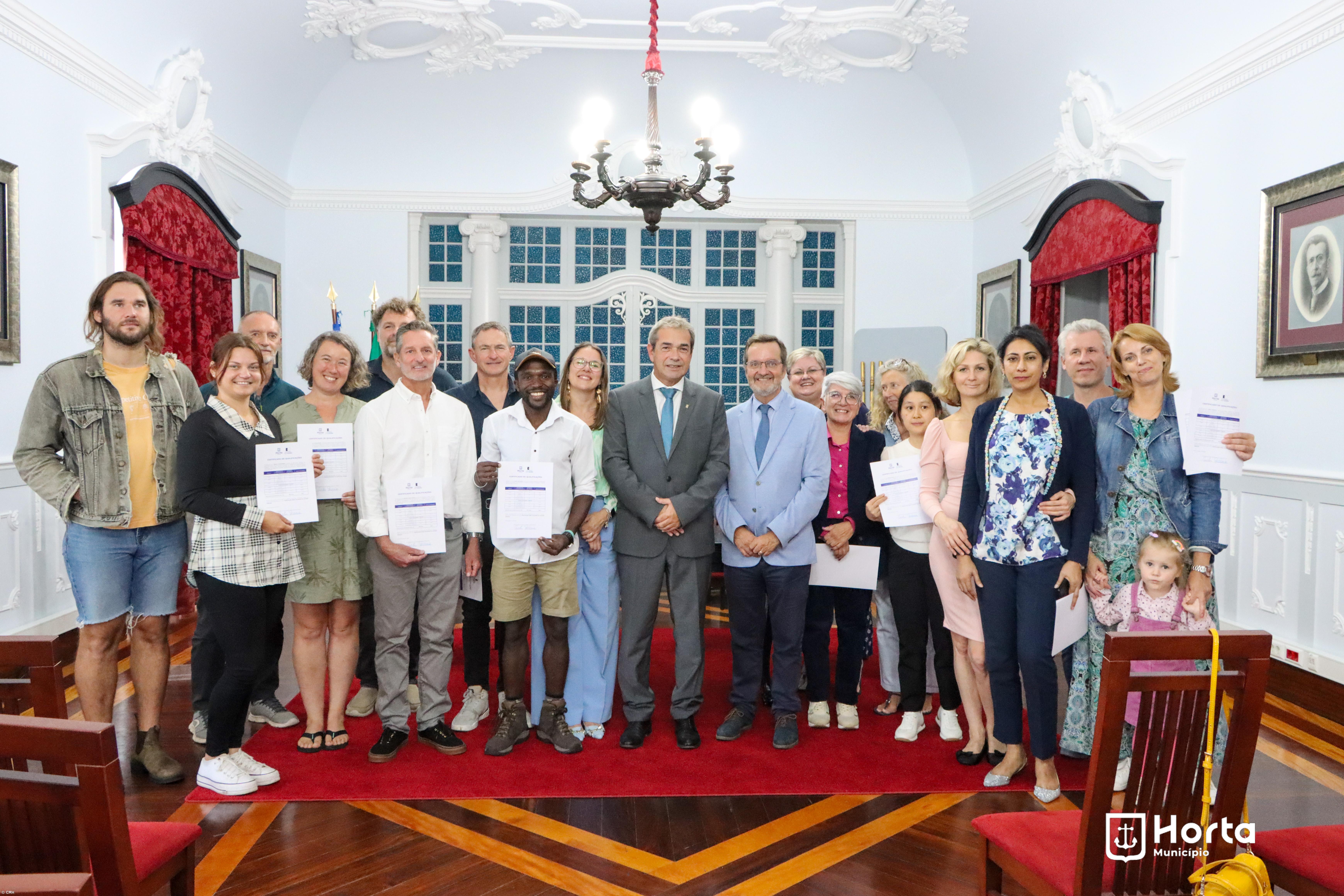 19 imigrantes recebem certificados do Curso de Português  – Imagem 1