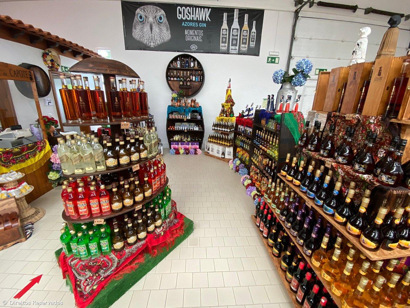 Os velhos e novos sabores dos licores açorianos – Imagem 1