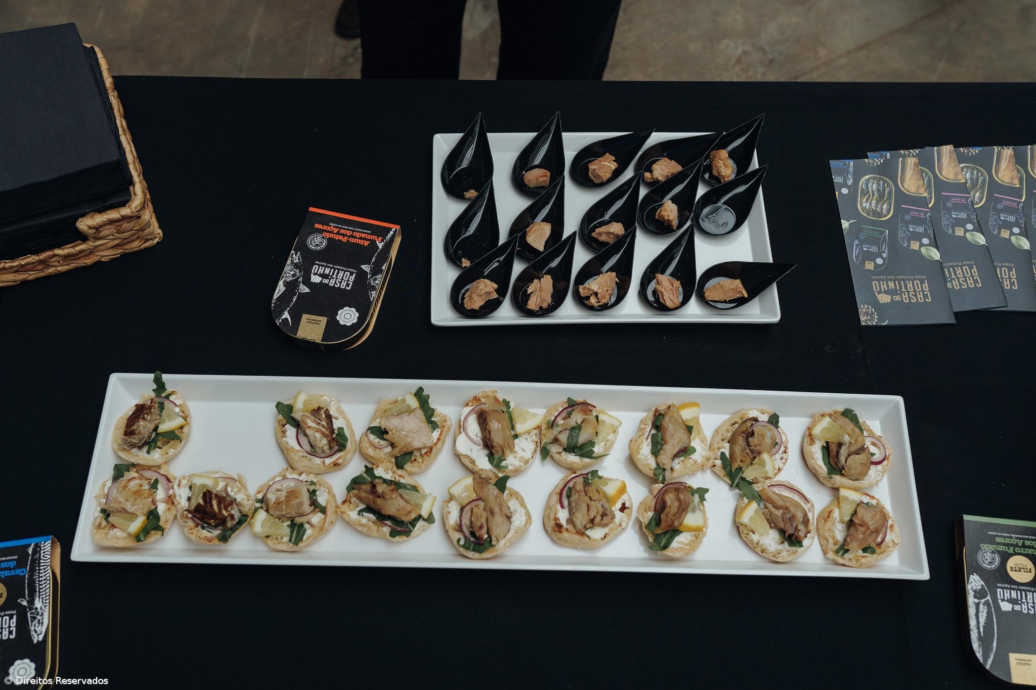 Sidra de banana, conservas de peixe fumado ou mel são algumas das produções de Tibério Barbeito – Imagem 5