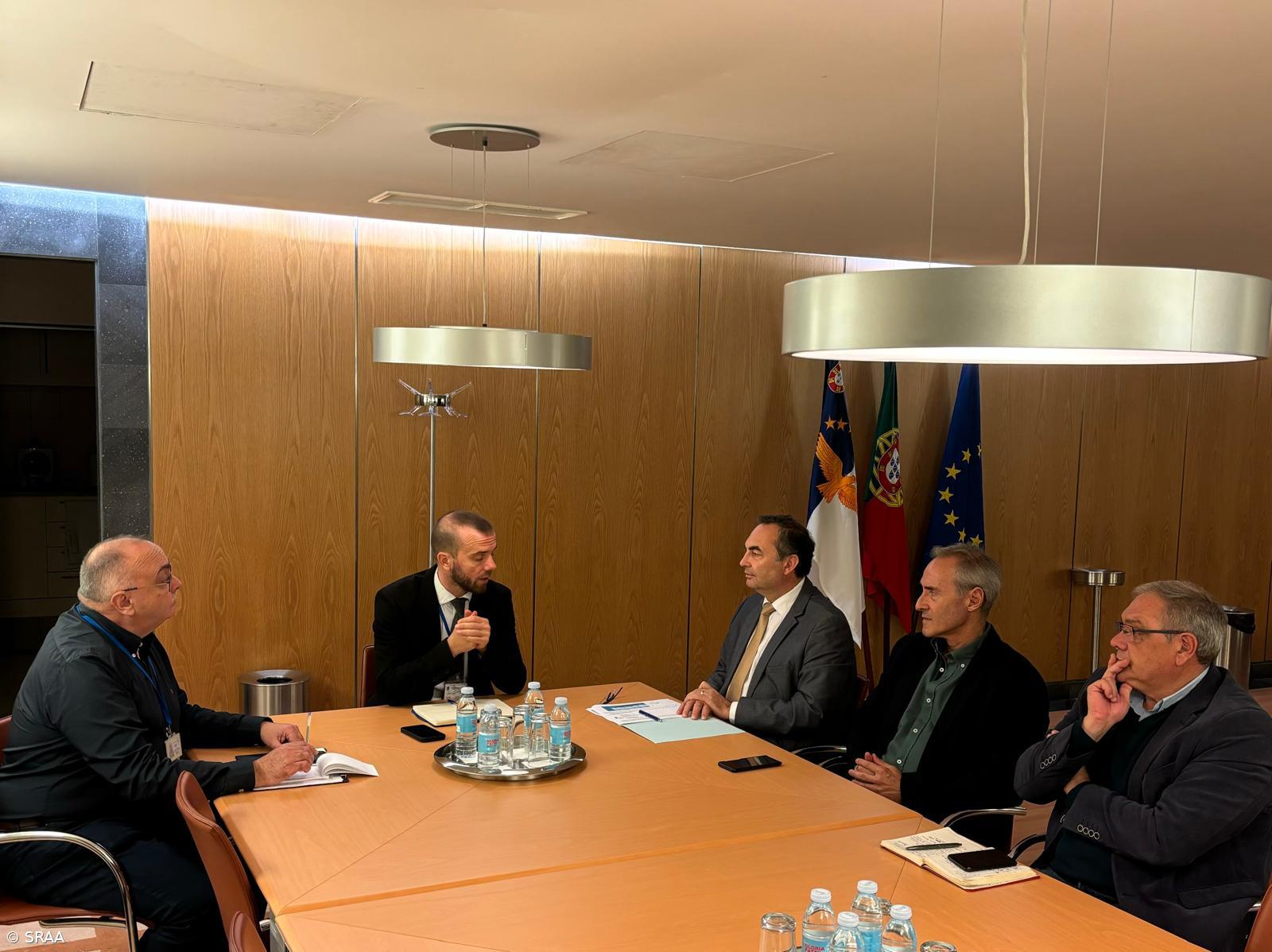 Pontos de Entrada de Viajantes em todas as marinas da Região – Imagem 1