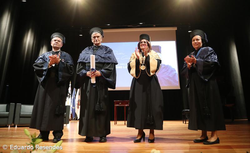 Laborinho Lúcio distinguido pela UAc com Honoris Causa – Imagem 4