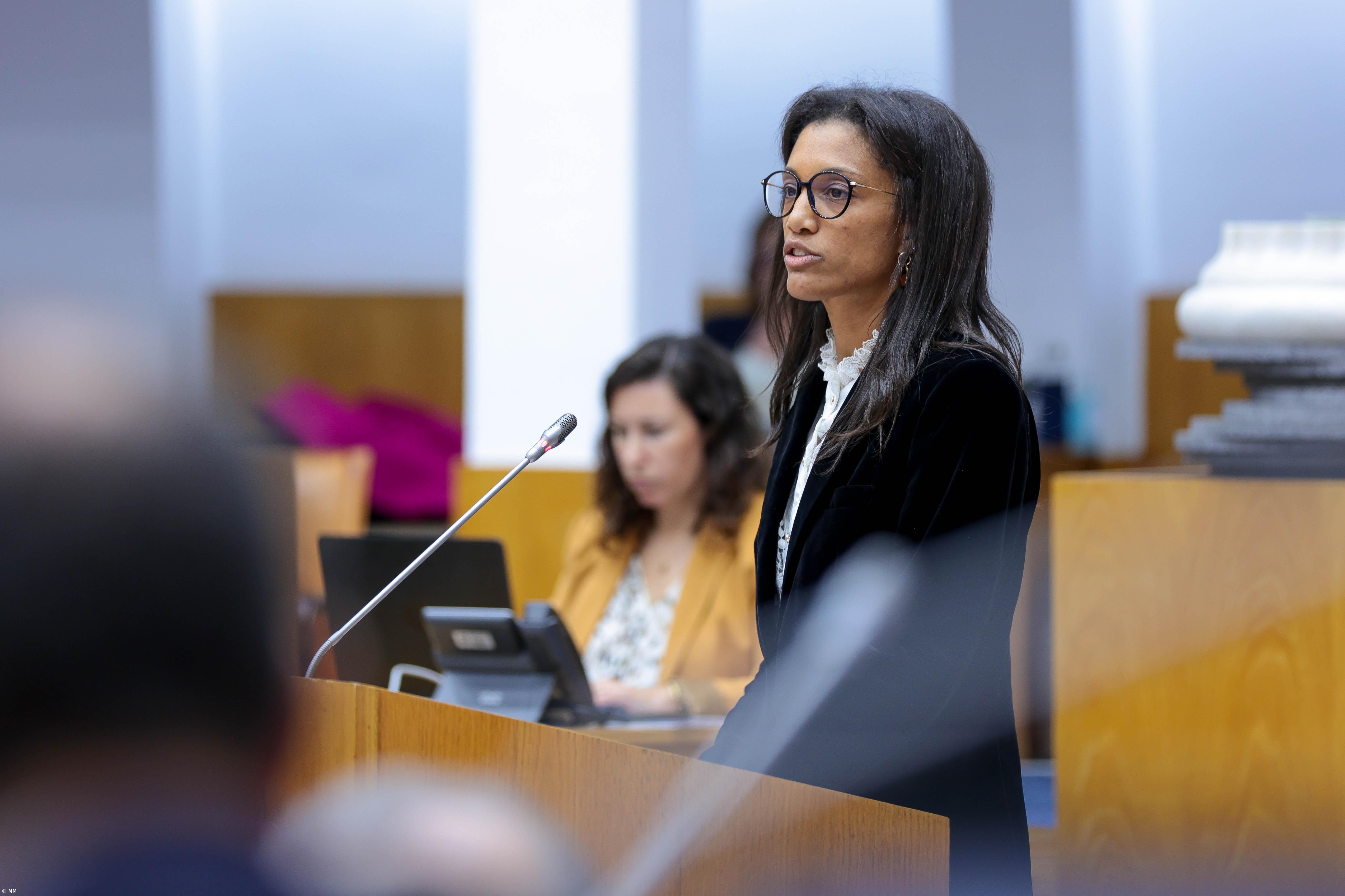 Governo açoriano vai aplicar critério de priorizar filhos de pais com emprego nas creches – Imagem 1