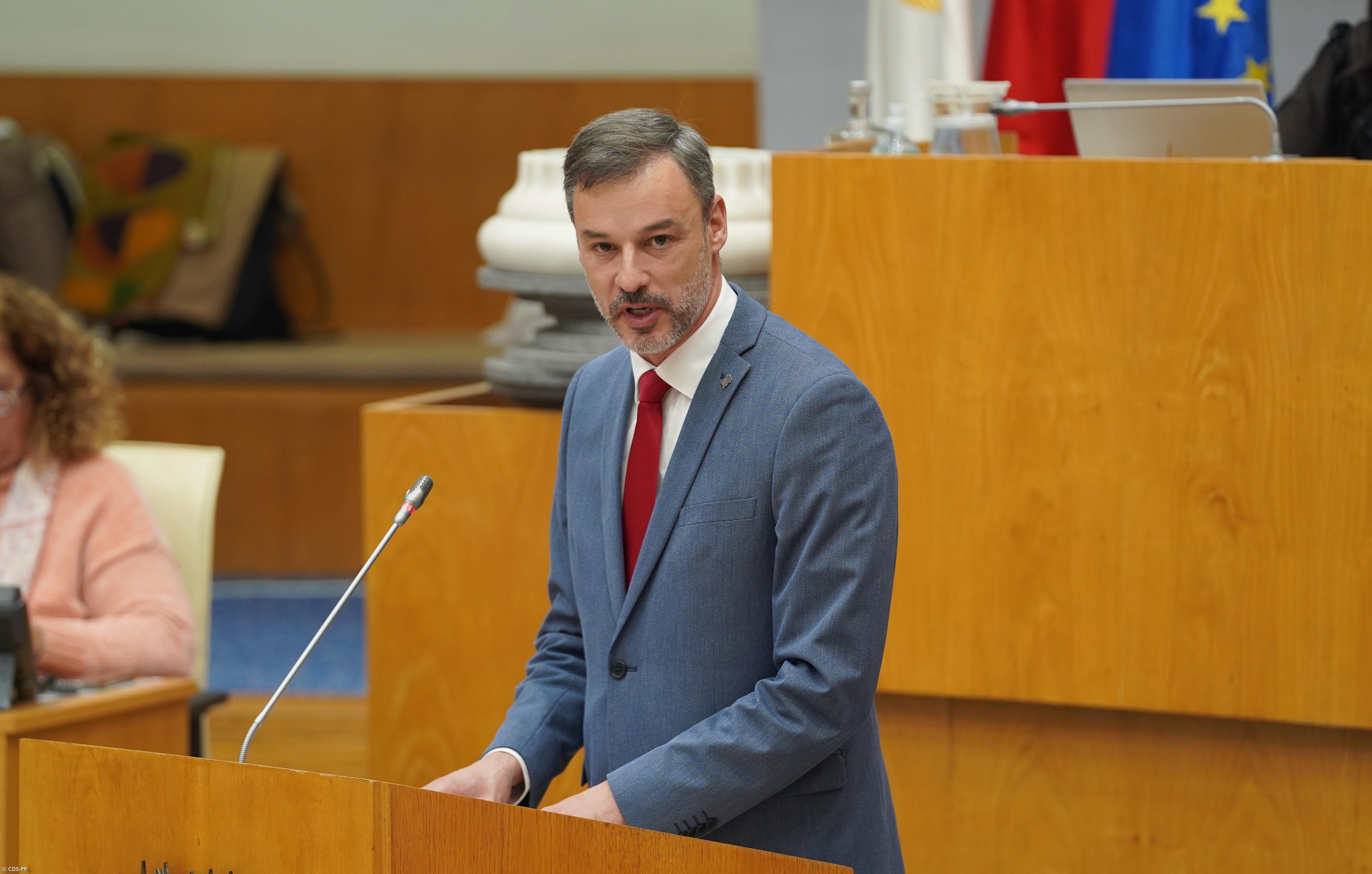 CDS-PP sinaliza transformações nos Açores com crescimento económico e redução do RSI – Imagem 1