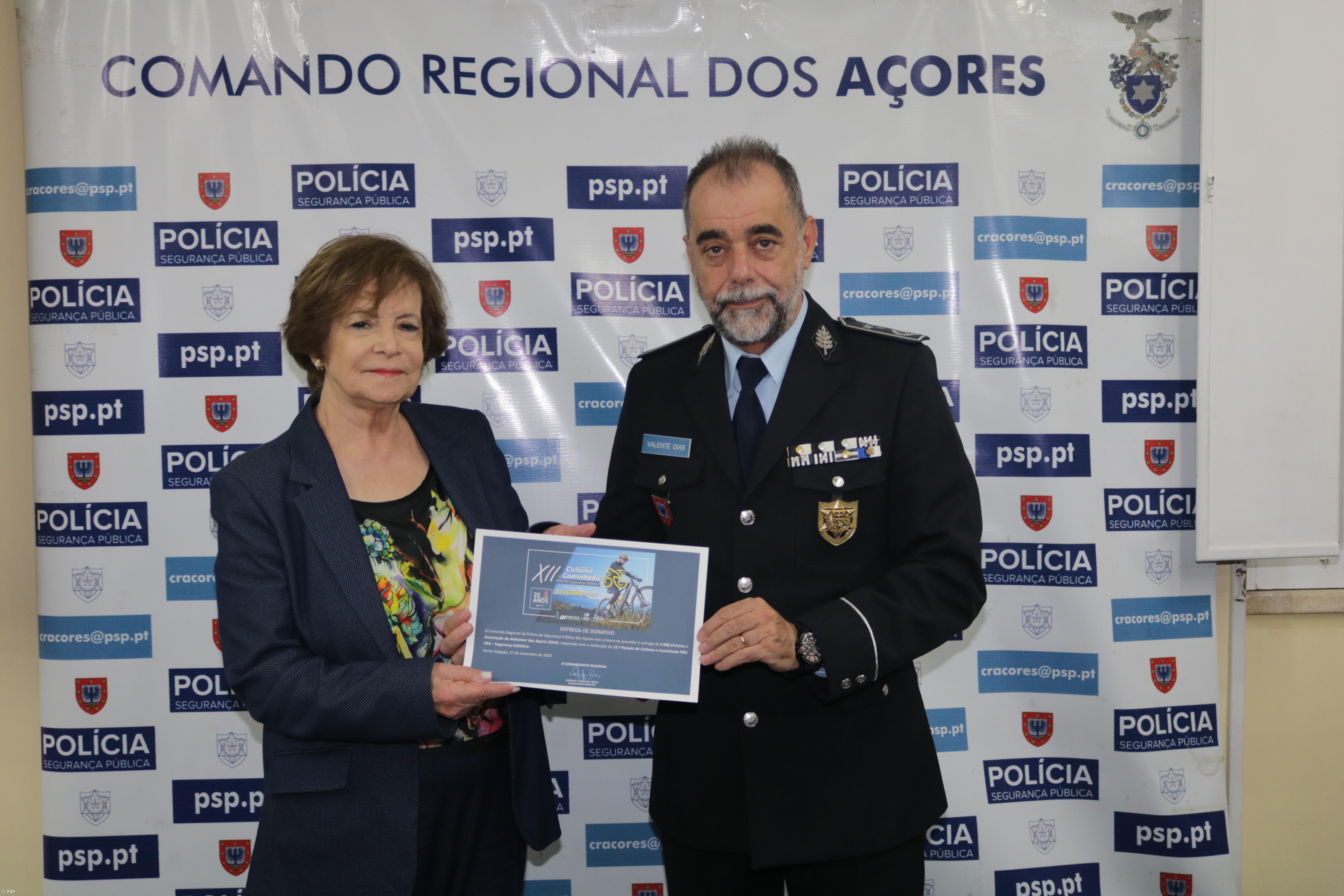 Entrega de donativos da PSP à AlzA – Imagem 1