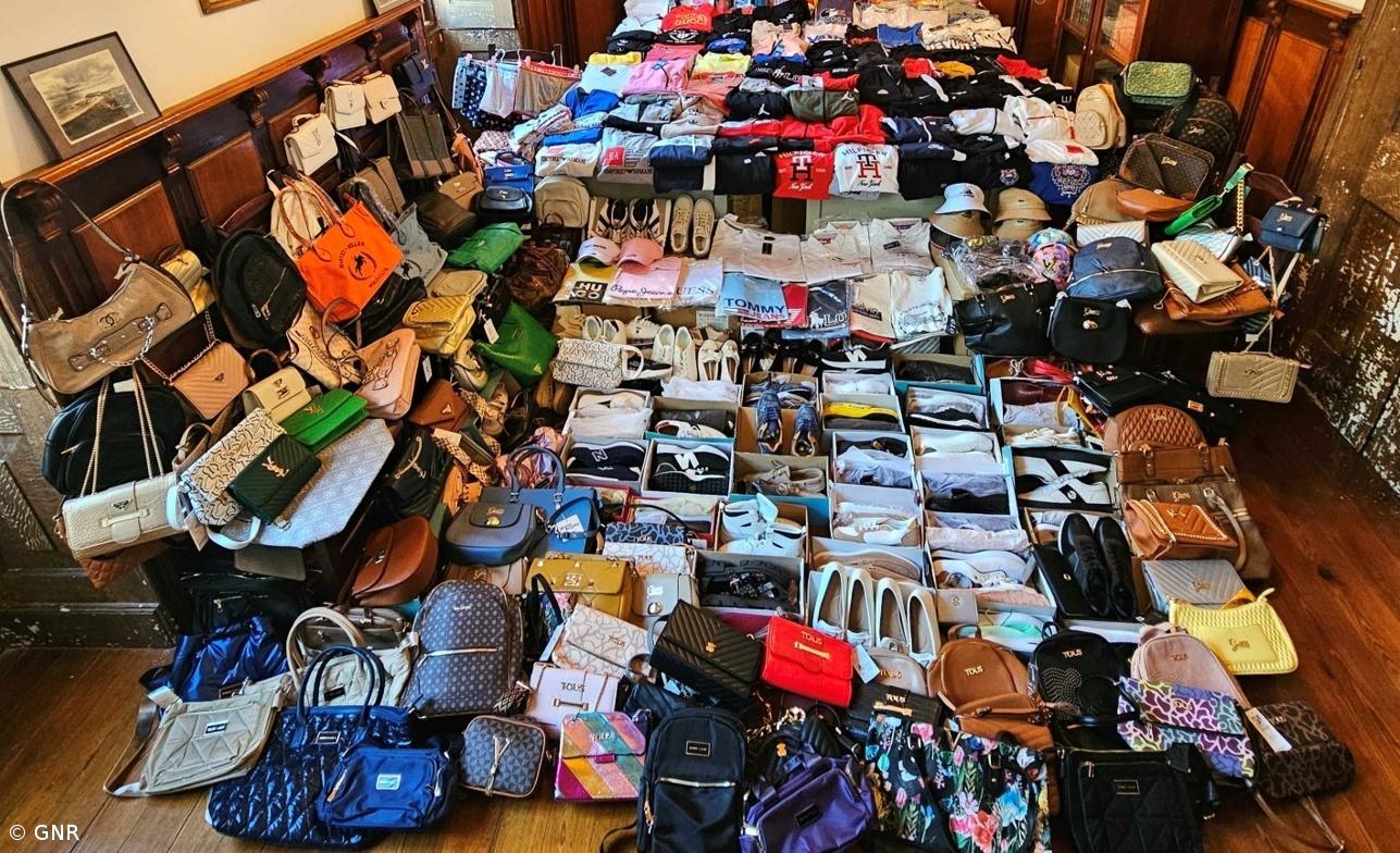 GNR apreendeu artigos contrafeitos na Horta – Imagem 1