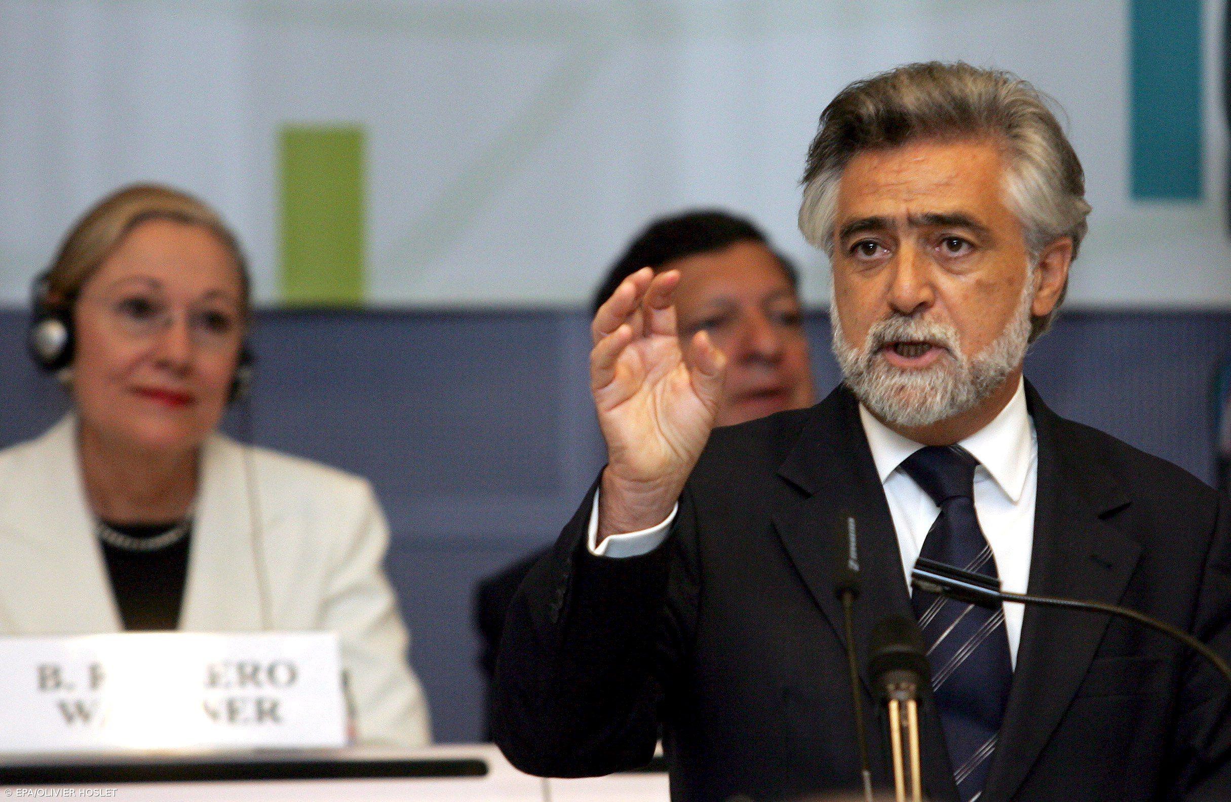 Amado em Israel e Palestina para mostar o empenho dos 27 no processo de paz do Médio Oriente – Imagem 1