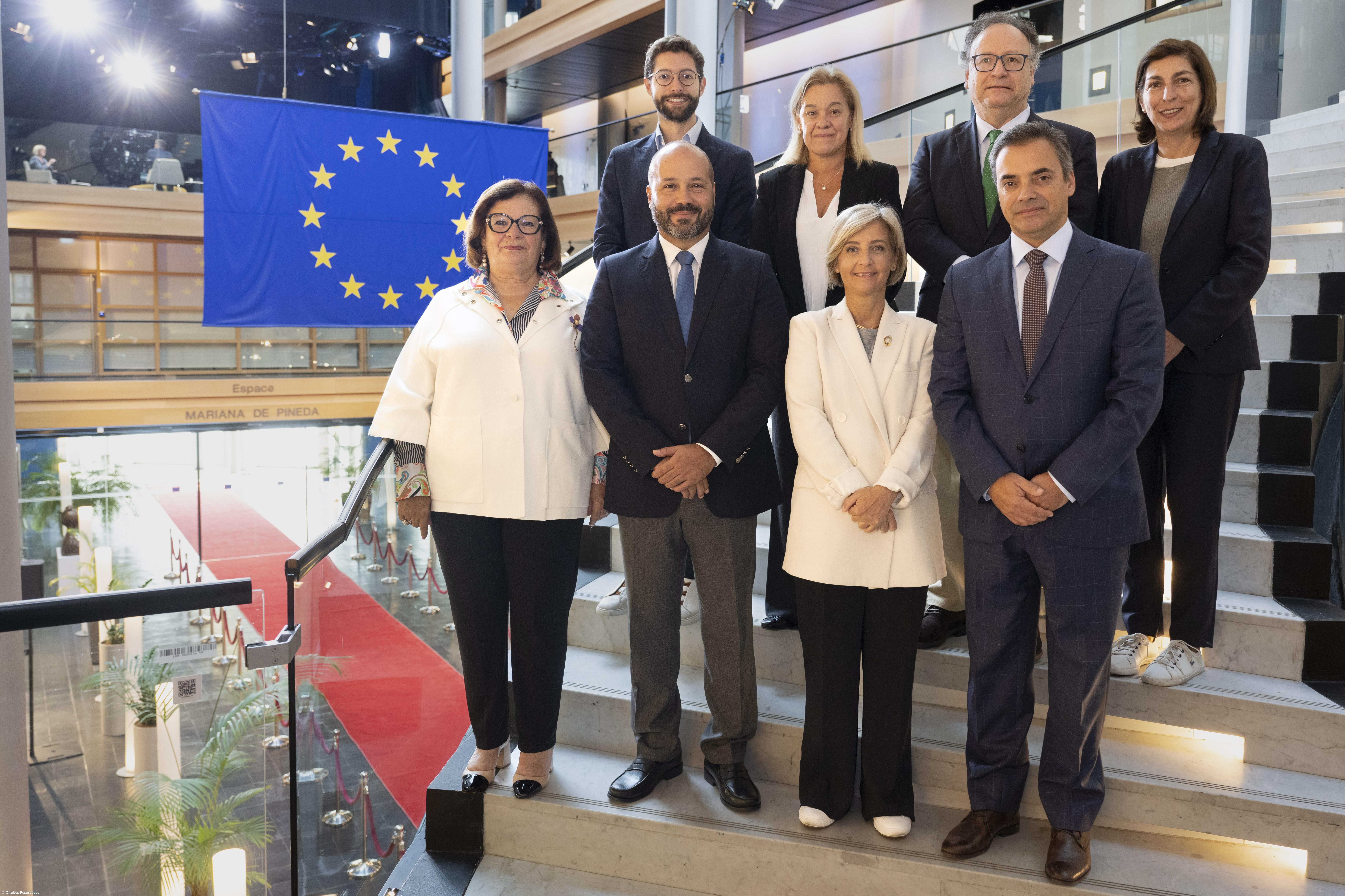 Eurodeputados do PS com jornadas parlamentares nos Açores – Imagem 1