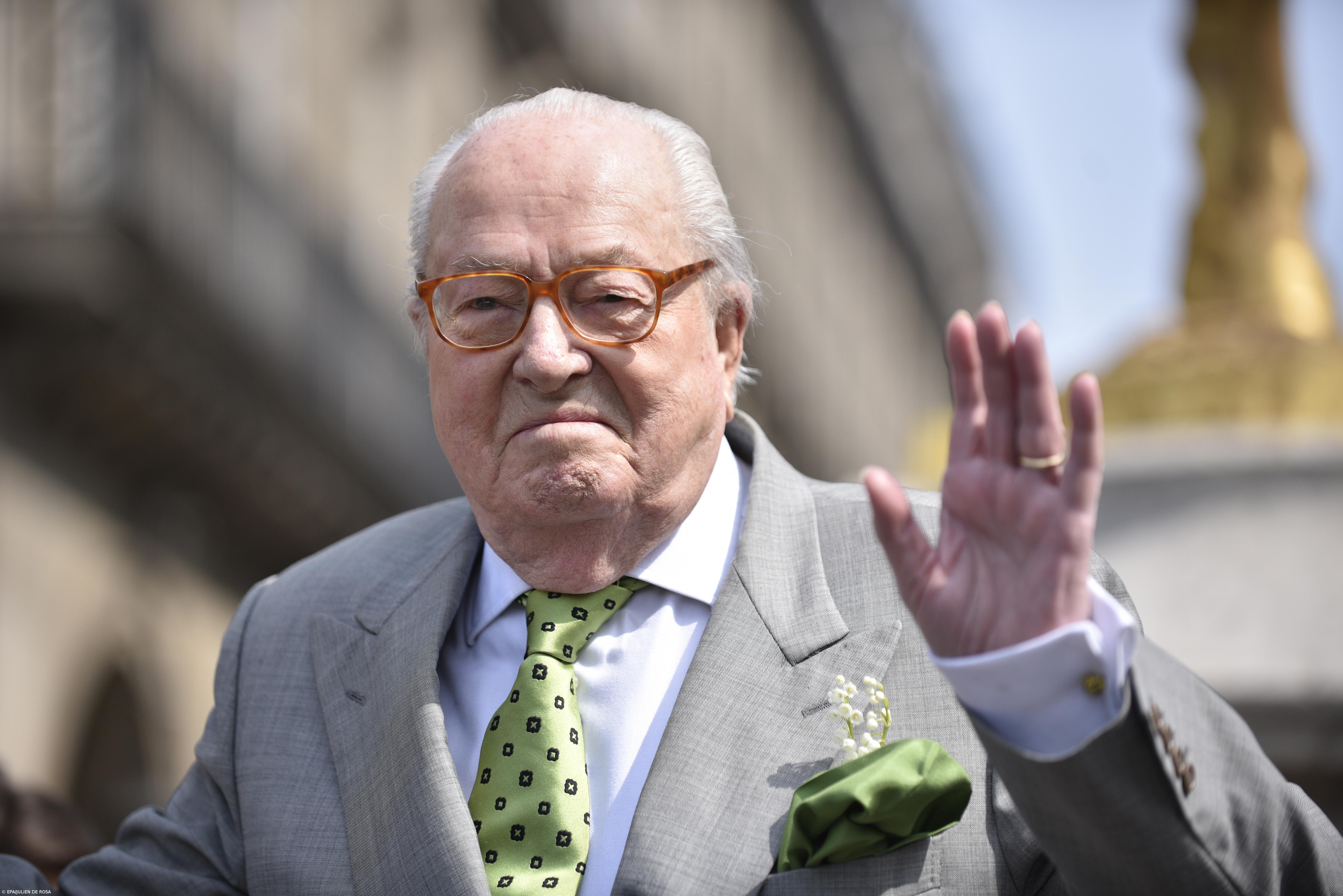 Morreu líder histórico da extrema-direita francesa, Jean-Marie Le Pen  – Imagem 1
