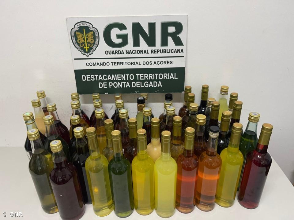 GNR apreende 42 litros aguardente em São Miguel – Imagem 1