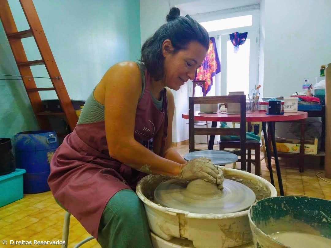 Médica dedica-se a valorizar o barro de Santa Maria  – Imagem 1