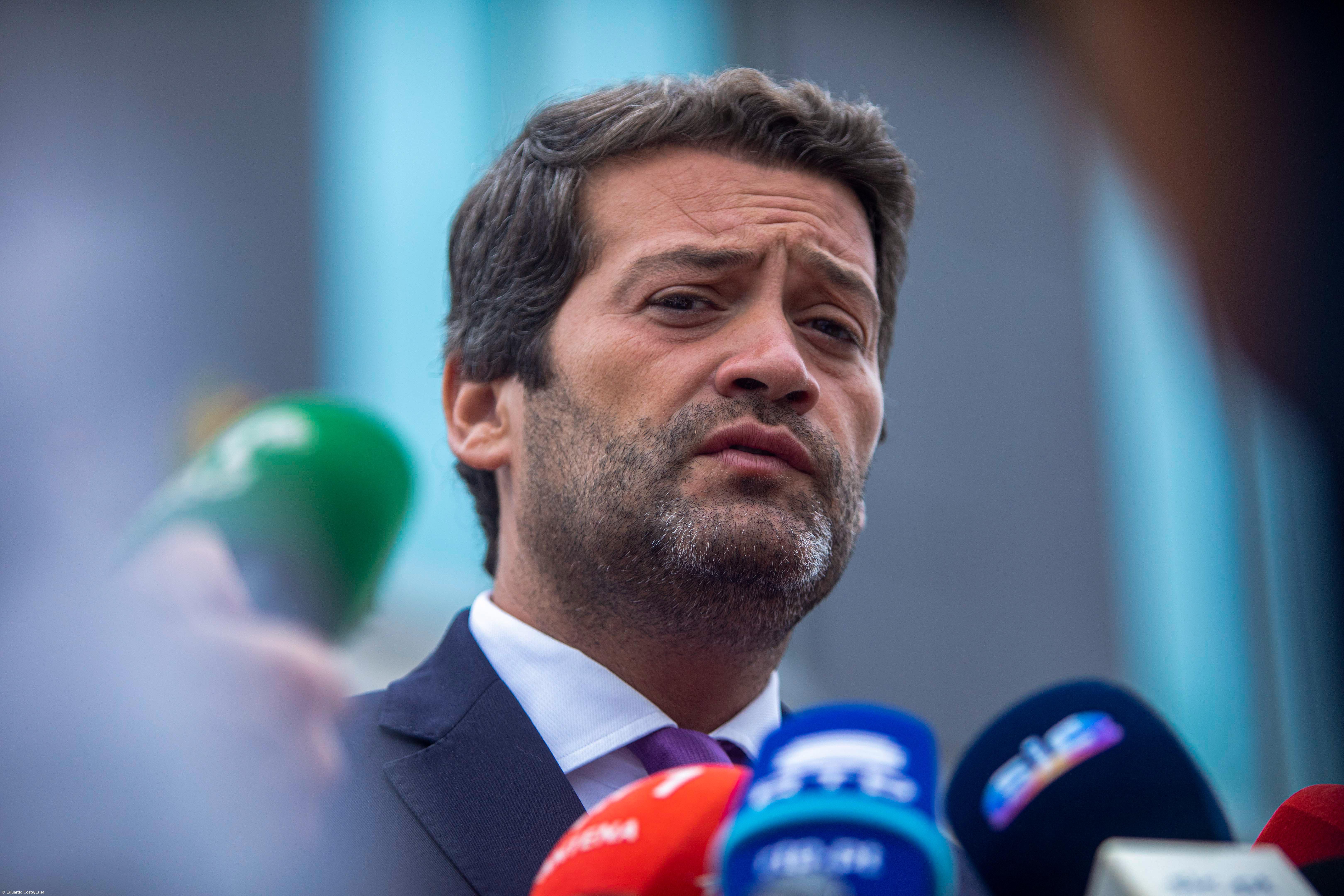 Ventura afirma que foi o Chega quem denunciou malas de Arruda no parlamento  – Imagem 1