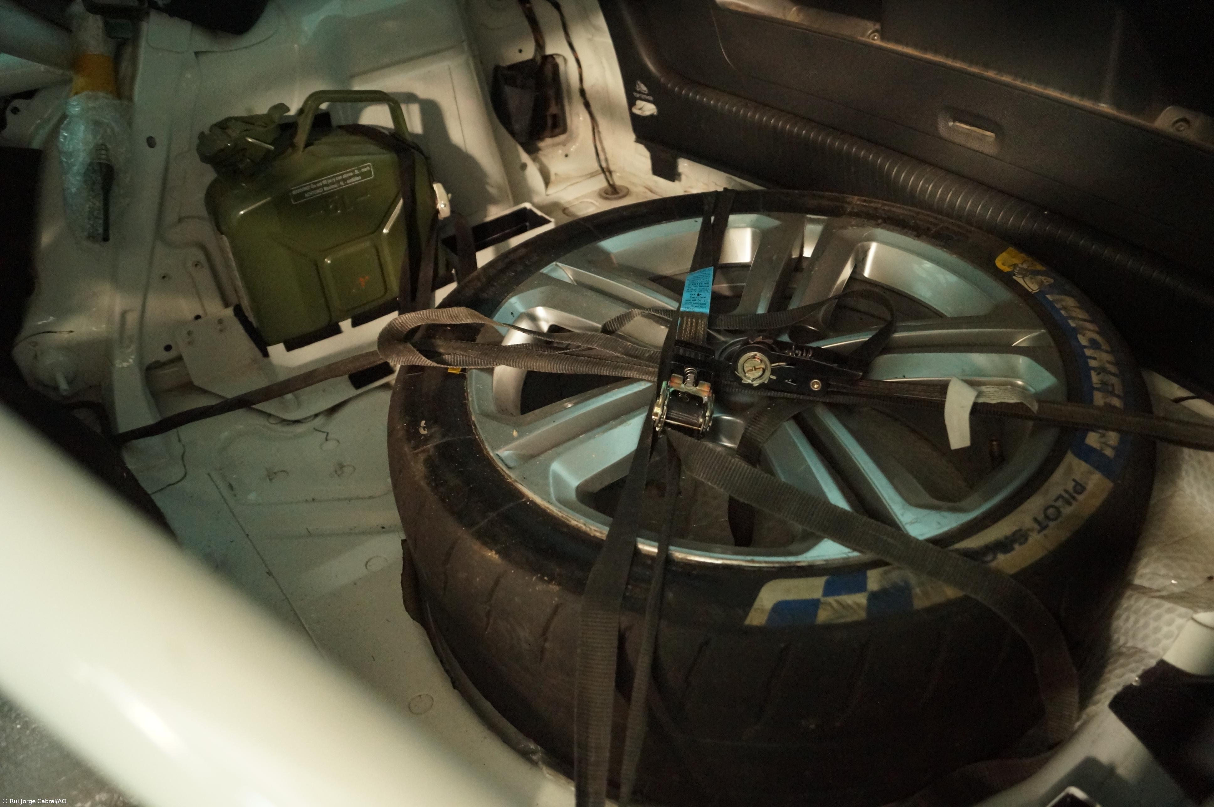 Ex-carro oficial da Volkswagen fez reconhecimentos nos Açores  – Imagem 3