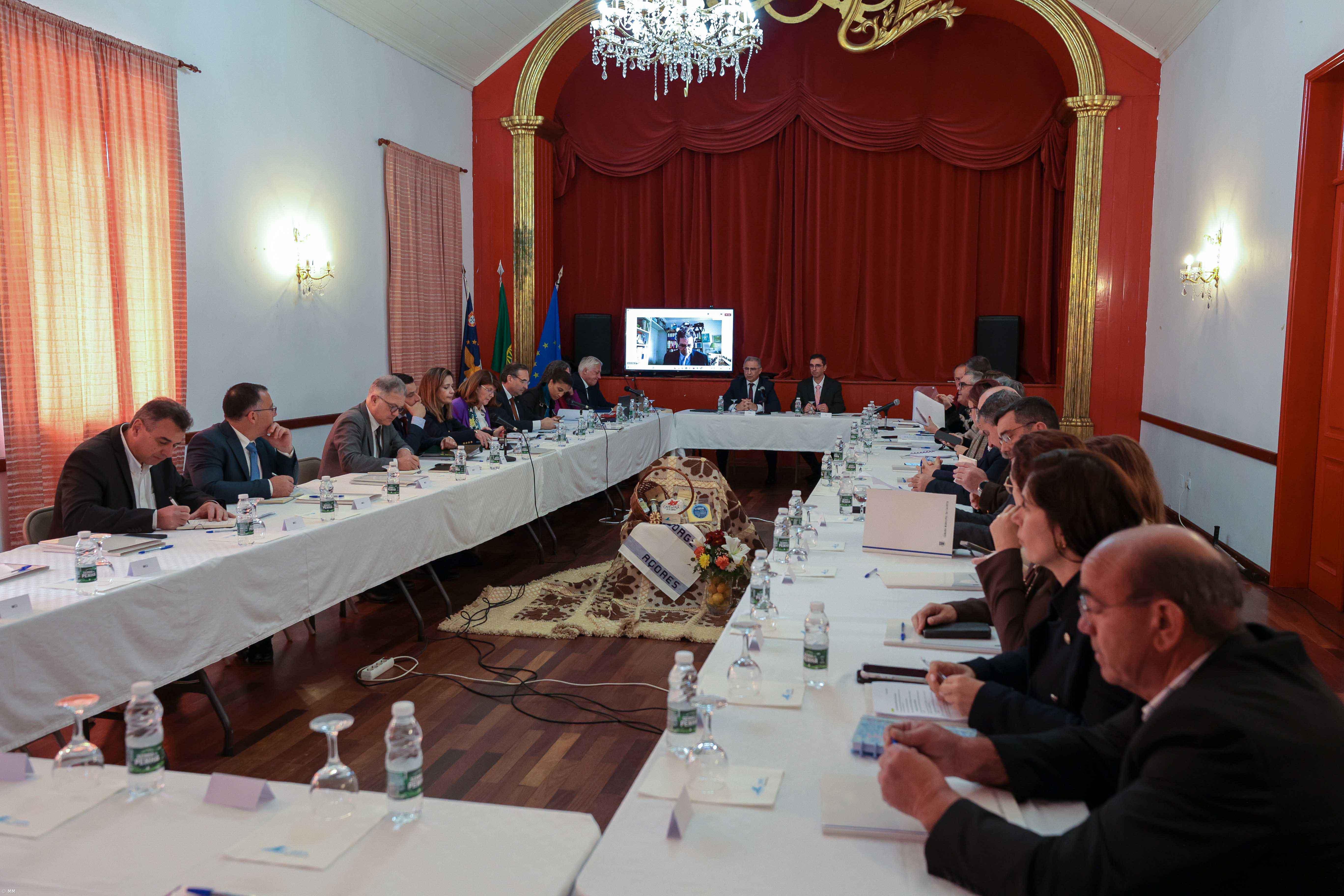 Conselho de Ilha lamenta “mão cheia de nada” sobre acessibilidades a São Jorge – Imagem 1