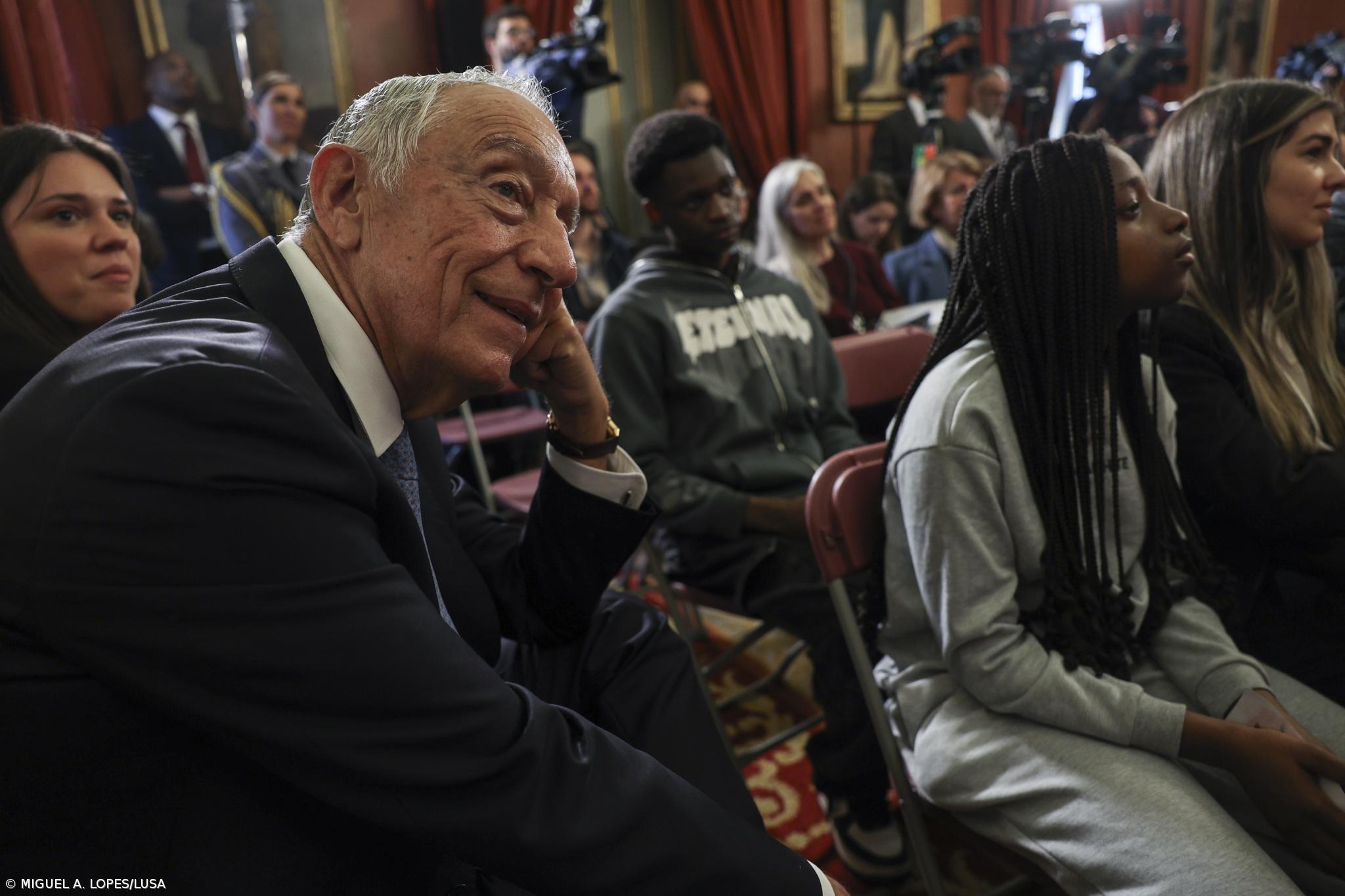 PR promulga decreto do parlamento que altera lei dos solos  – Imagem 1