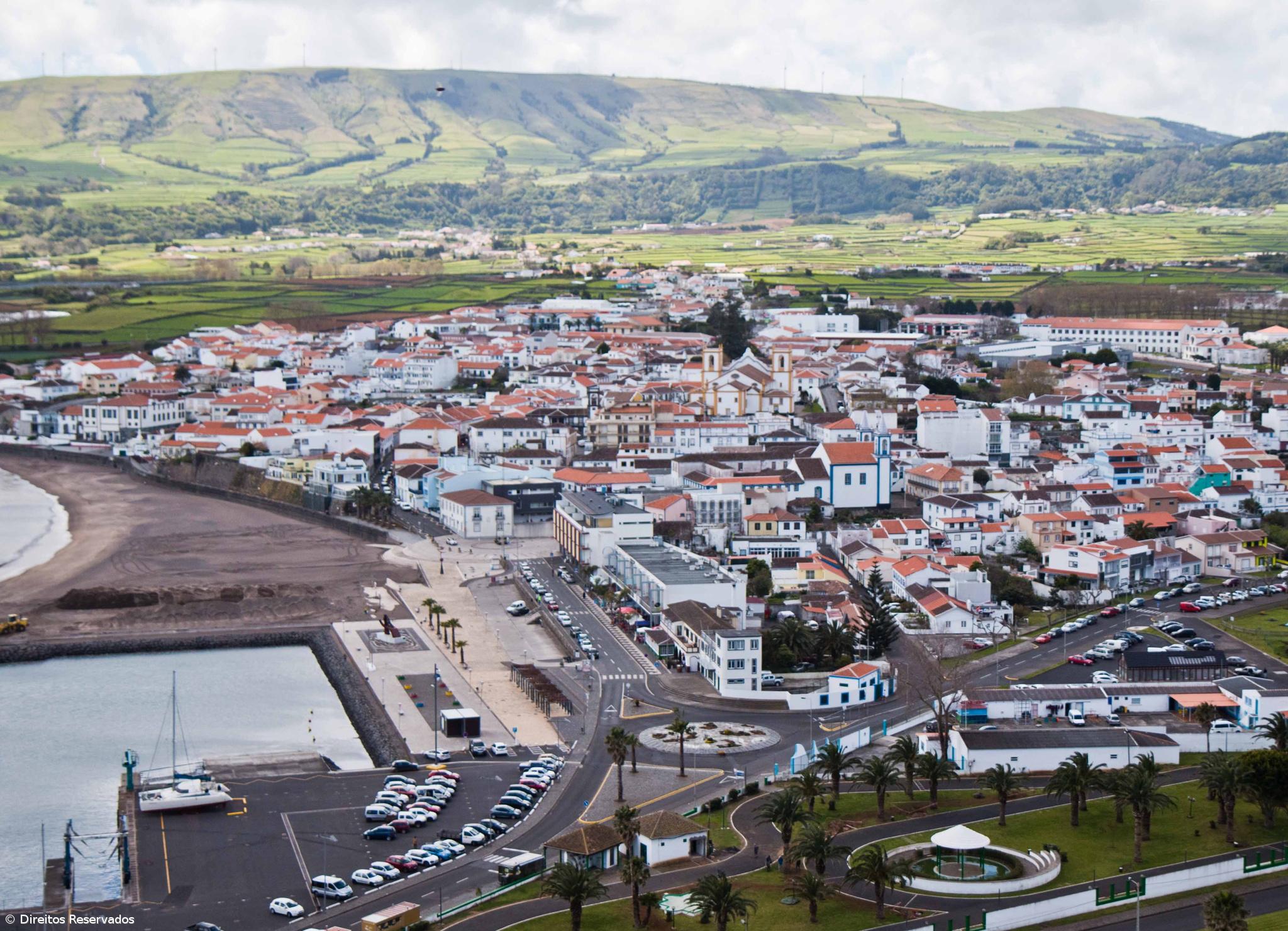 Lançado concurso para construção do Cais Multiúsos do Porto da Praia da Vitória por 40,3 ME – Imagem 1