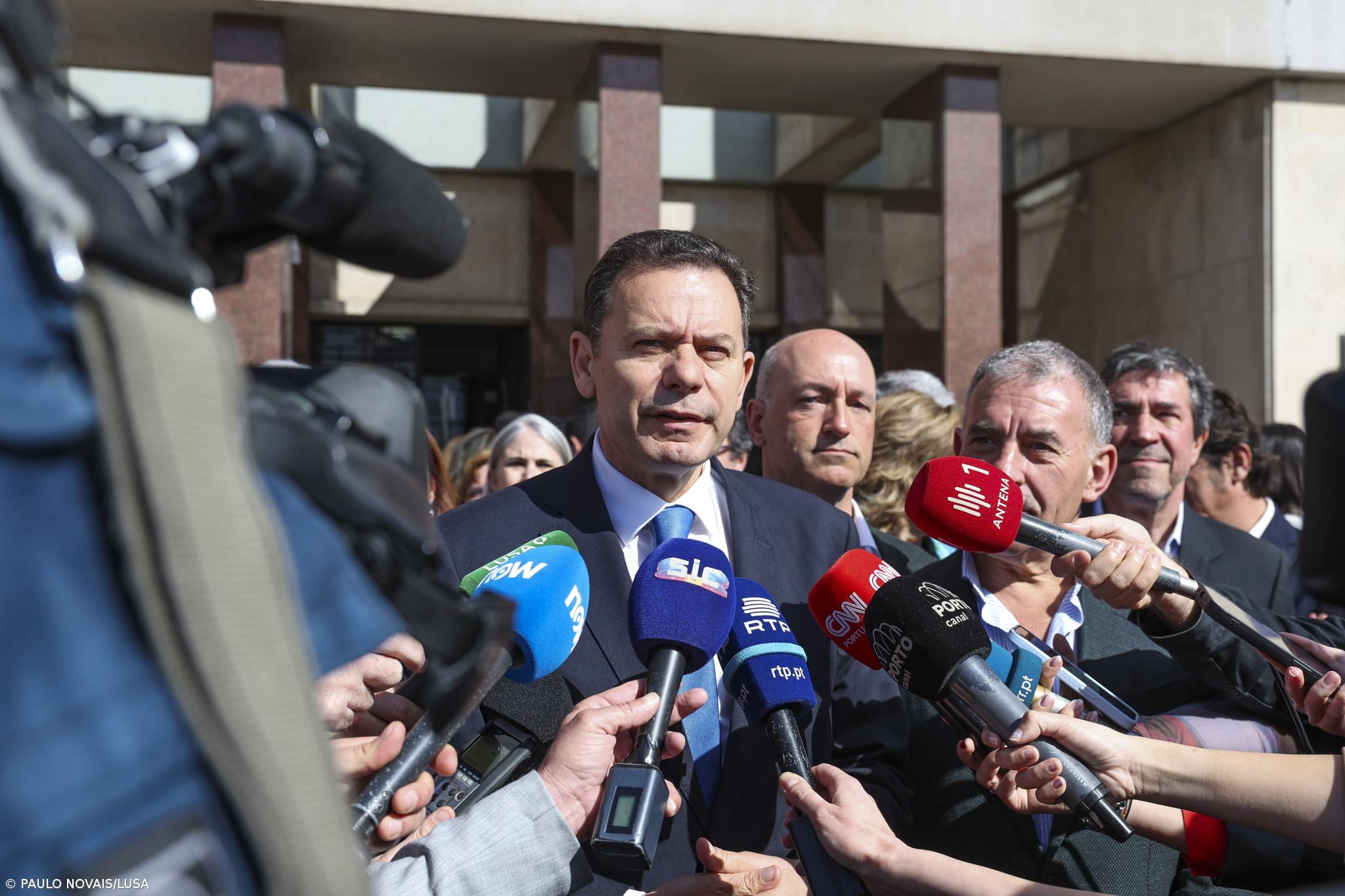 Ministério Público arquiva processo sobre declaração de rendimentos de Montenegro – Imagem 1