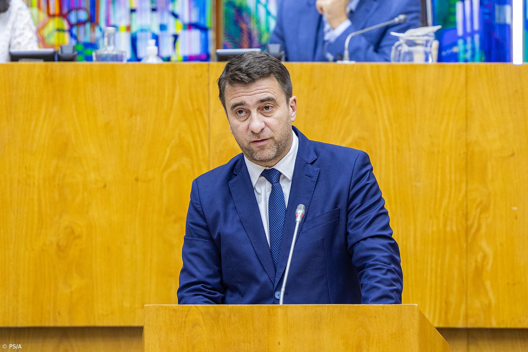 PS/Açores disponível para diálogo com Governo Regional sobre transportes marítimos – Imagem 1