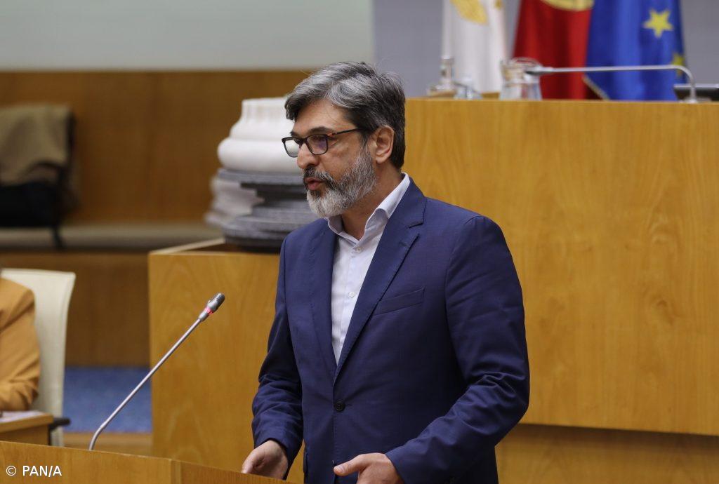 PAN questiona Governo dos Açores sobre distribuição gratuita de produtos menstruais – Imagem 1