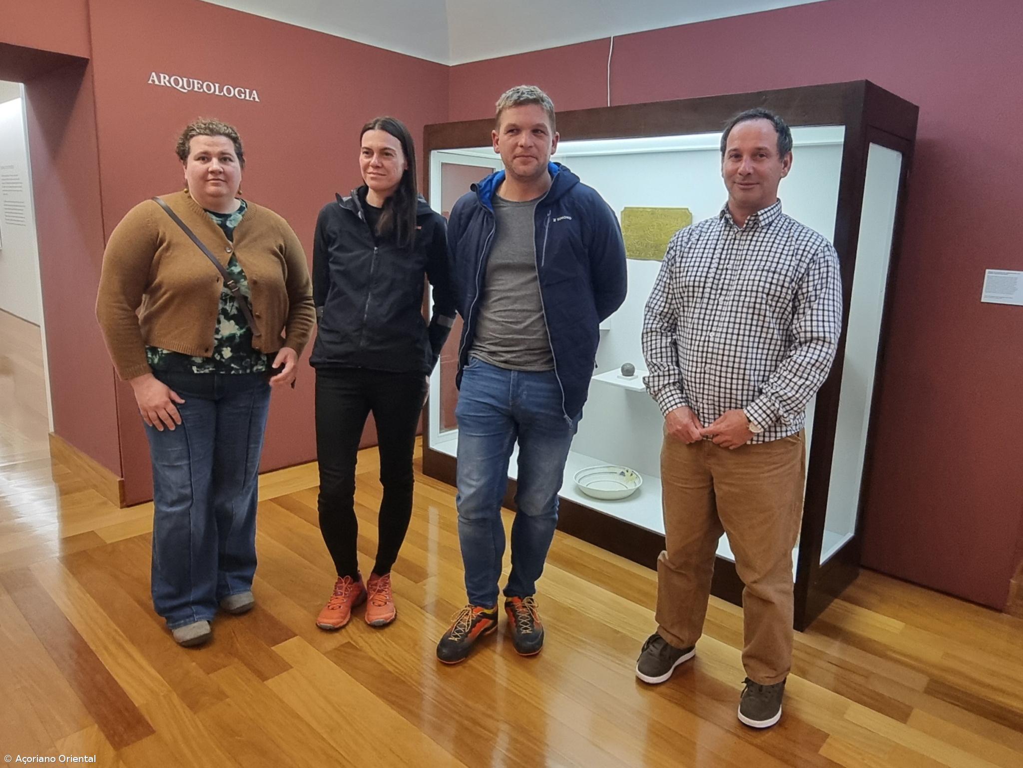 Museu Carlos Machado recebe equipa da República Checa em intercâmbio – Imagem 1